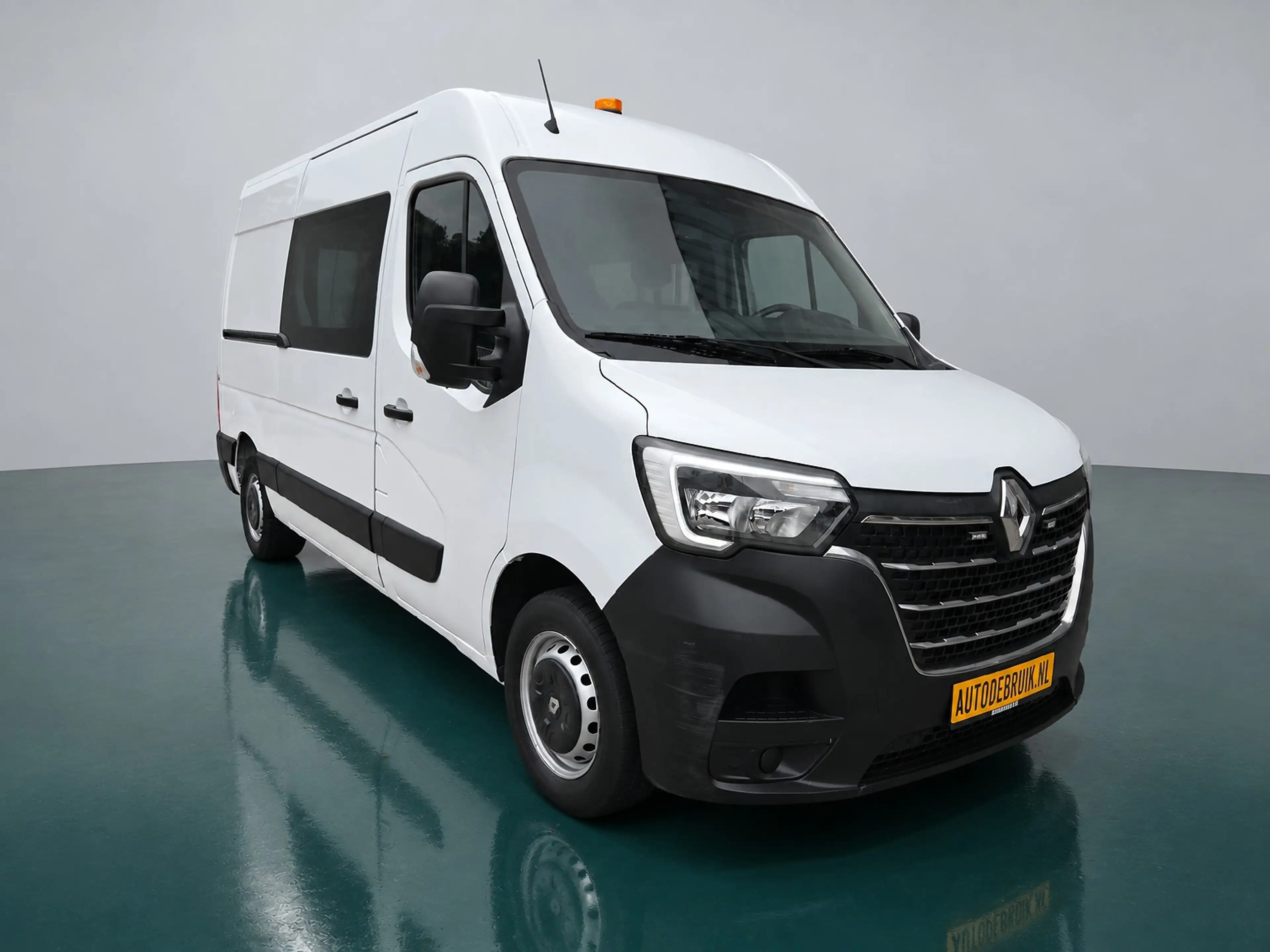 Renault Master T35 2.3 dCi L2H2 DC 7-Persoons Airco Cruisecontrol — photo 3