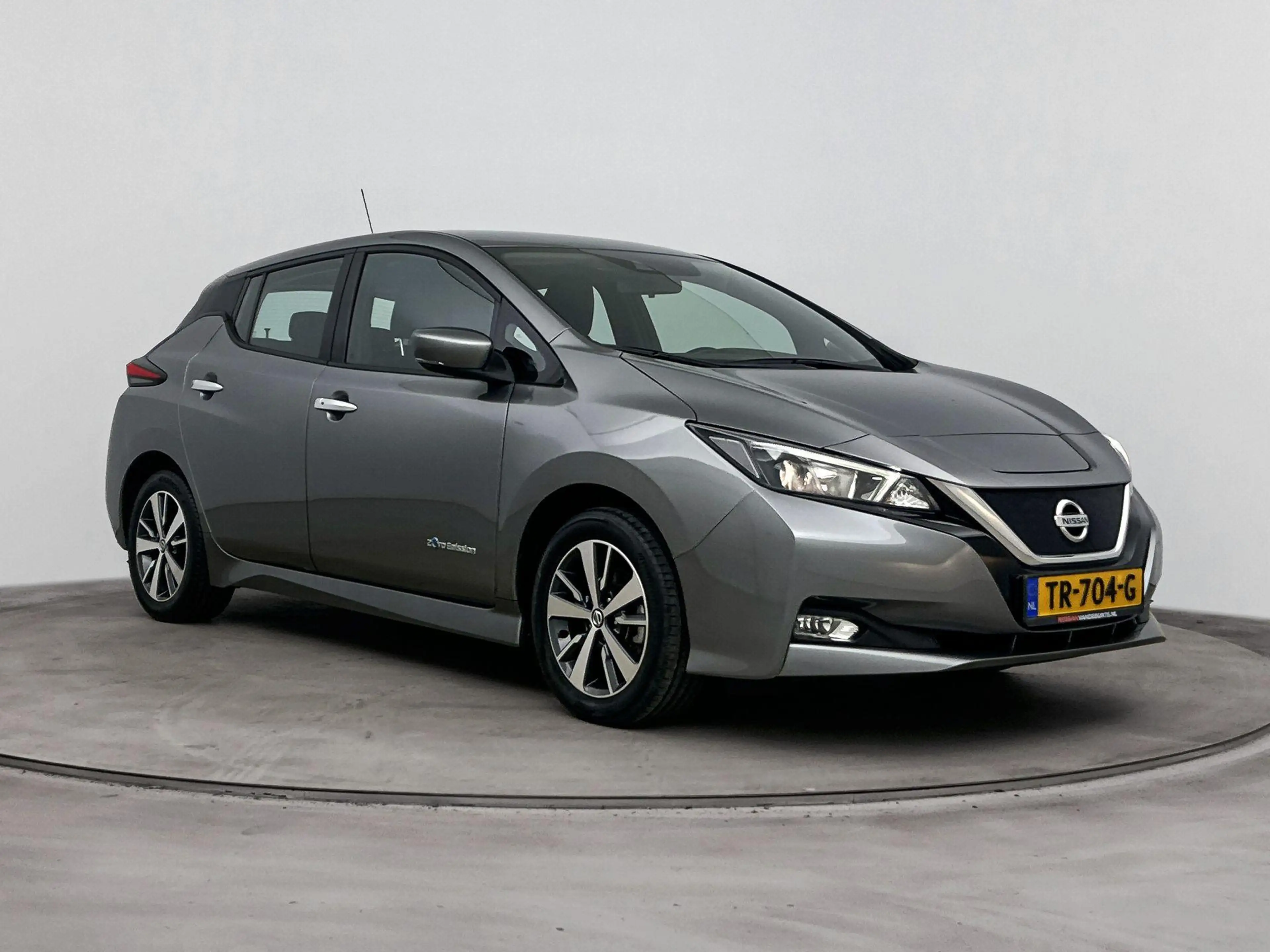 Nissan Leaf ACENTA 40 kWh | NAVI | CLIMA | CAMERA | CRUISE ADA — photo 8