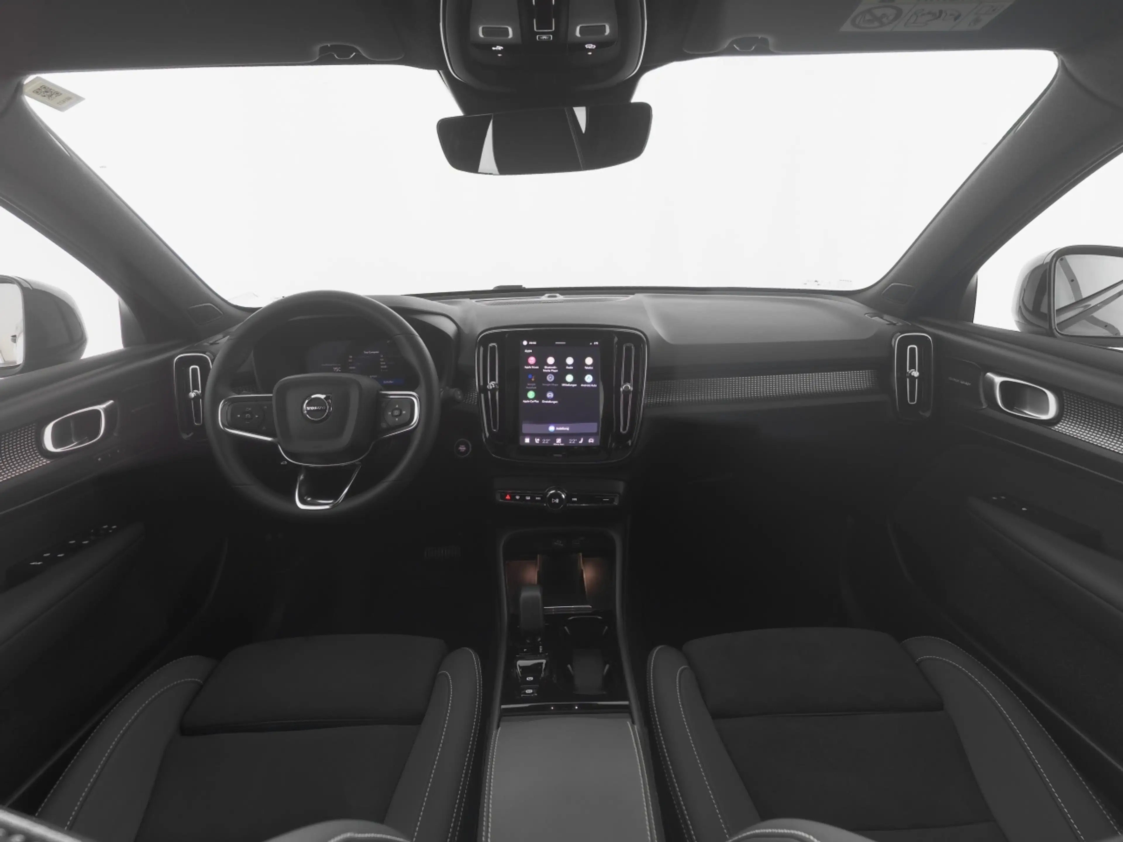 Volvo XC40 B4  Ultra Black Ed.+FAP+360°+PANO+LM20+ — photo 4