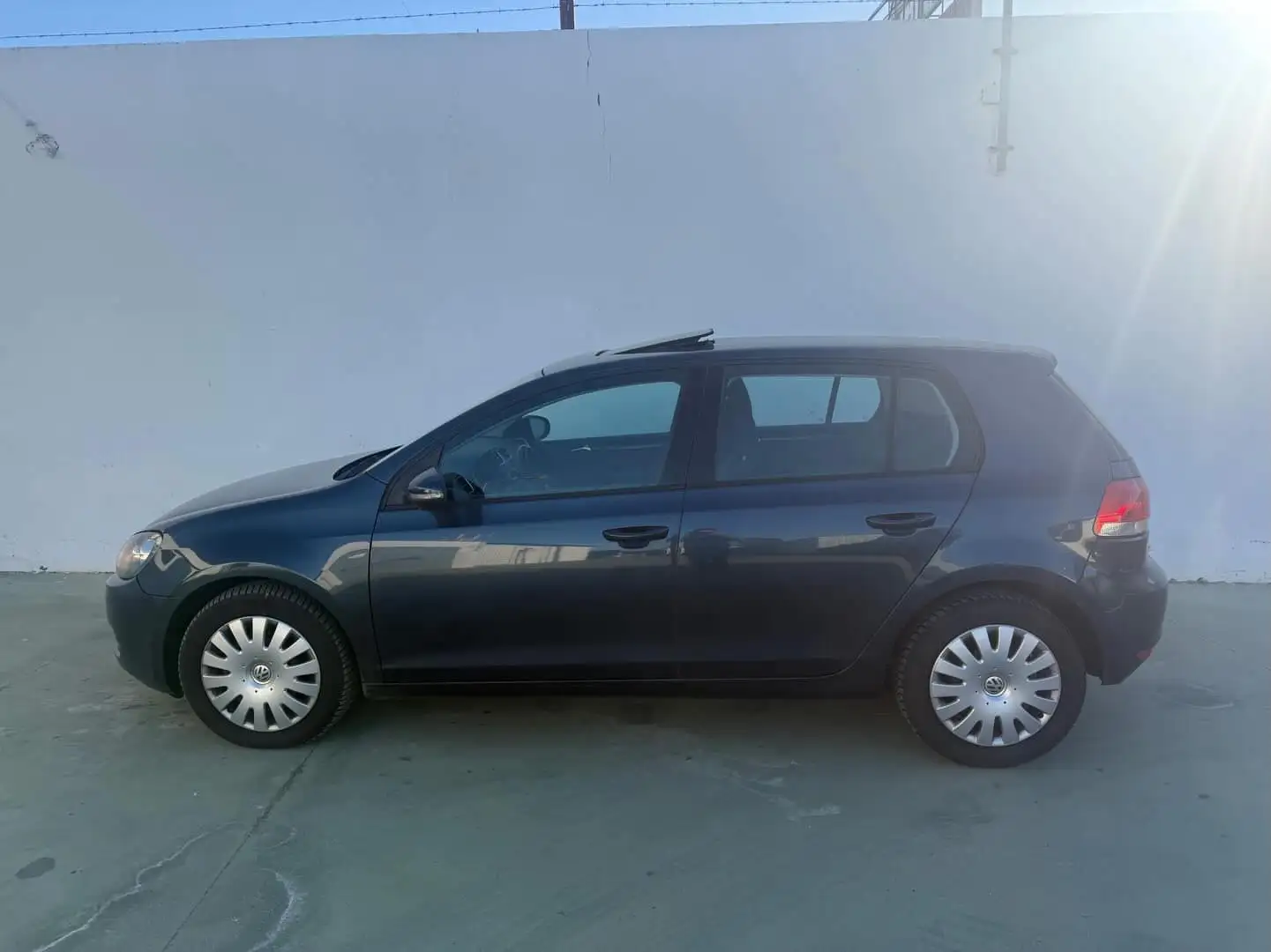 Volkswagen Golf 1.6TDI CR Sport 105 - 1