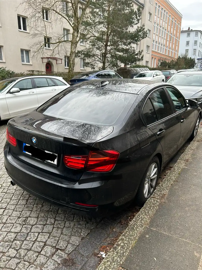 BMW 320 320 d Efficient Dynamics Edition Schwarz - 2