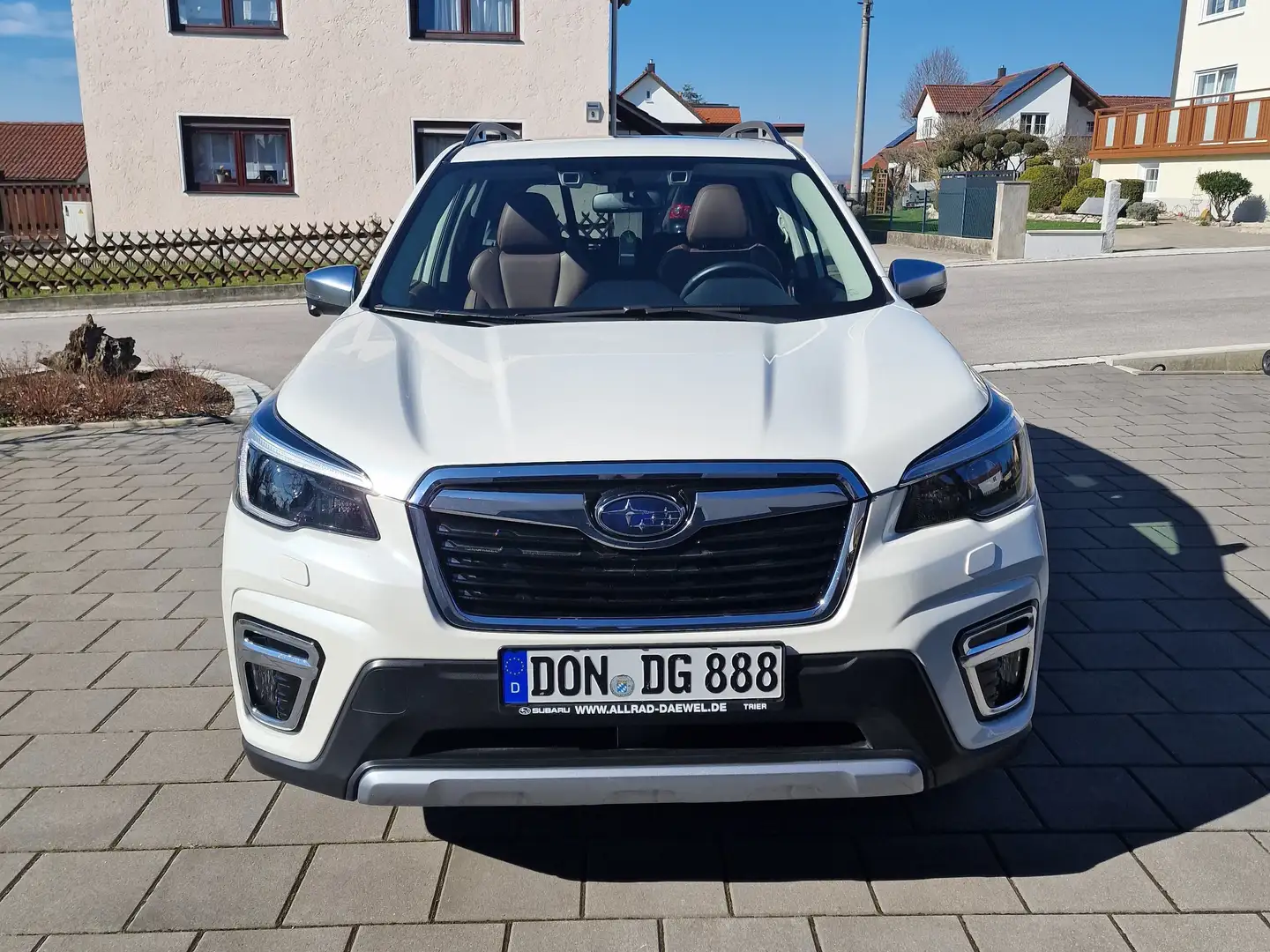 Subaru Forester Forester 2.0ie Lineartronic Platinum Weiß - 2