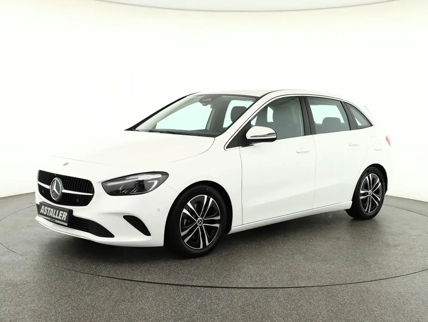 Mercedes-Benz B 200 d Progressive MBUX+Led+AHK+Kam+Distro+WiPa Weiß - 2