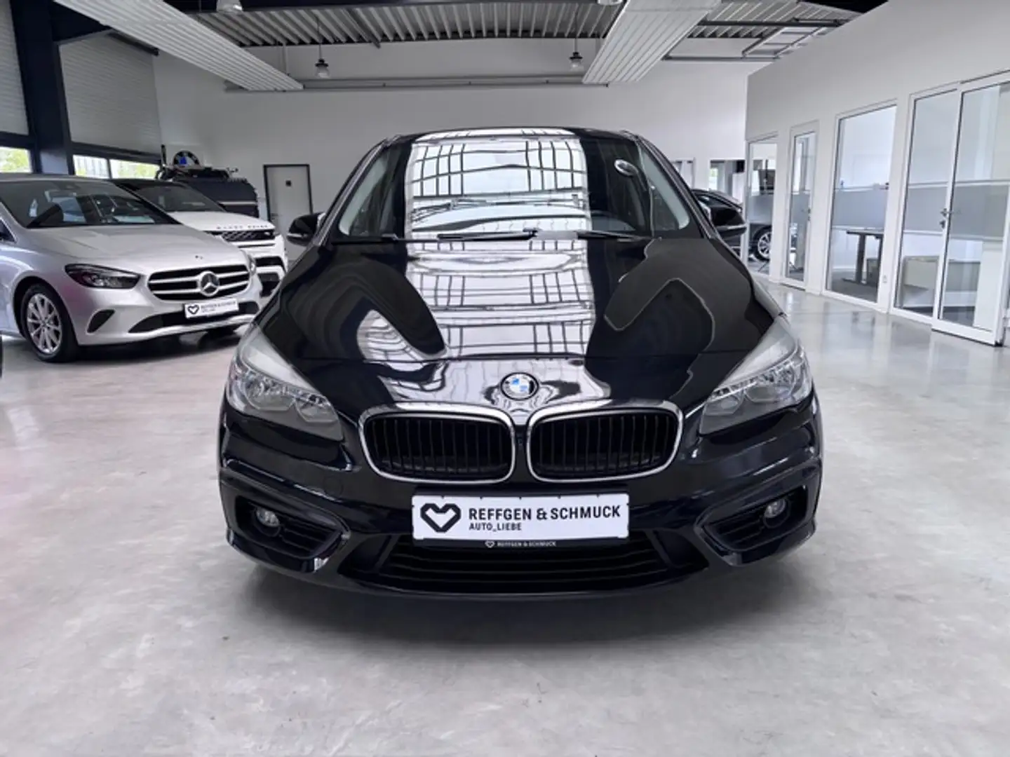 BMW 218 ACTIVE TOURER AUTOMAT+KLIMA+NAV+EINPARKHILFE Czarny - 2