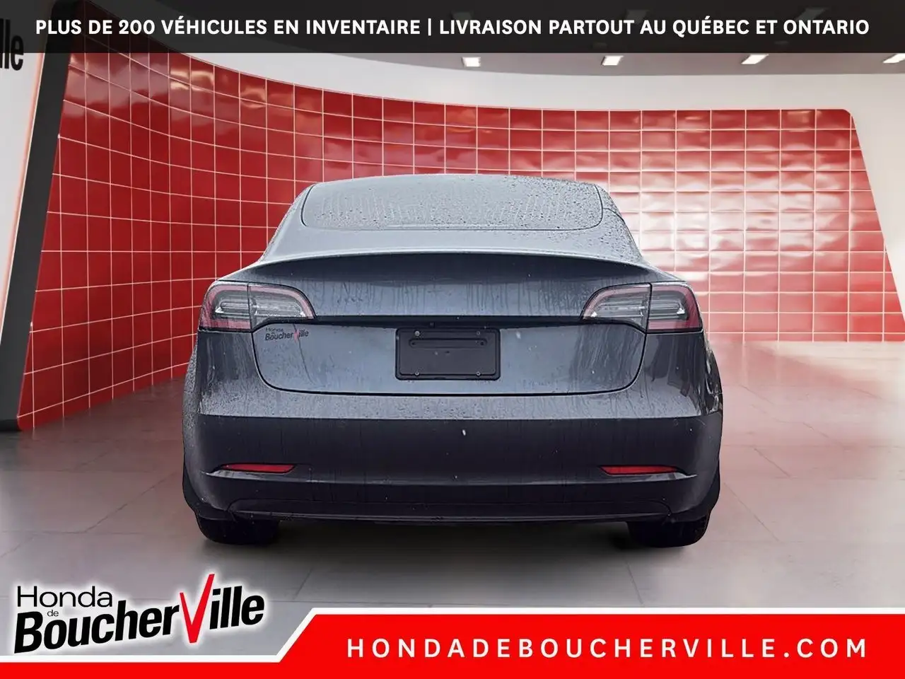 Tesla Model 3 снимка Tesla Model 3