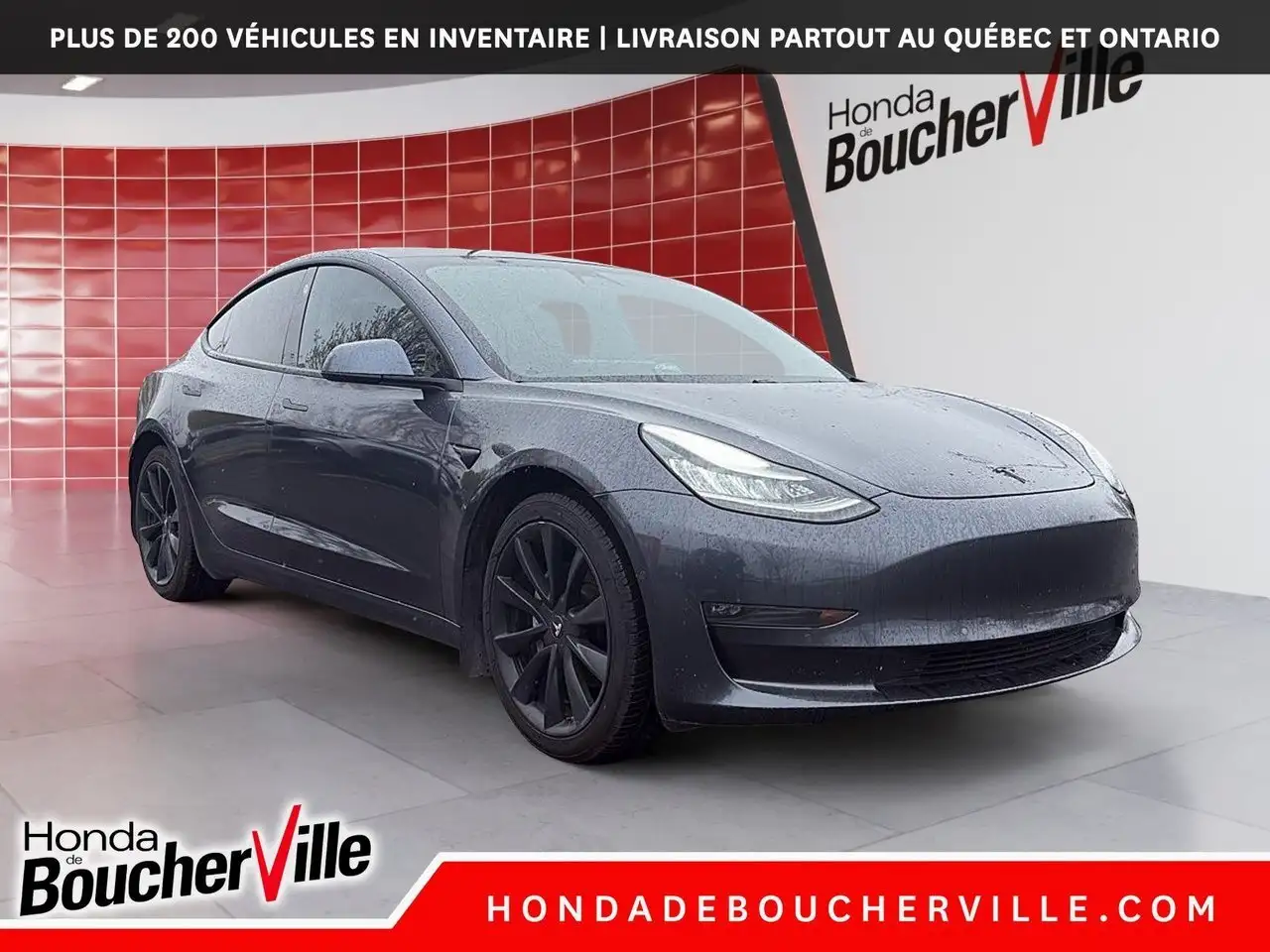 Tesla Model 3 снимка Tesla Model 3