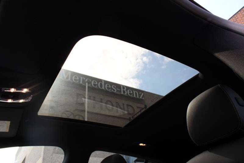 Mercedes-Benz CLA 180 SB Panodak - Dodehoek - Sfeer - Cam - Apple - MBUX