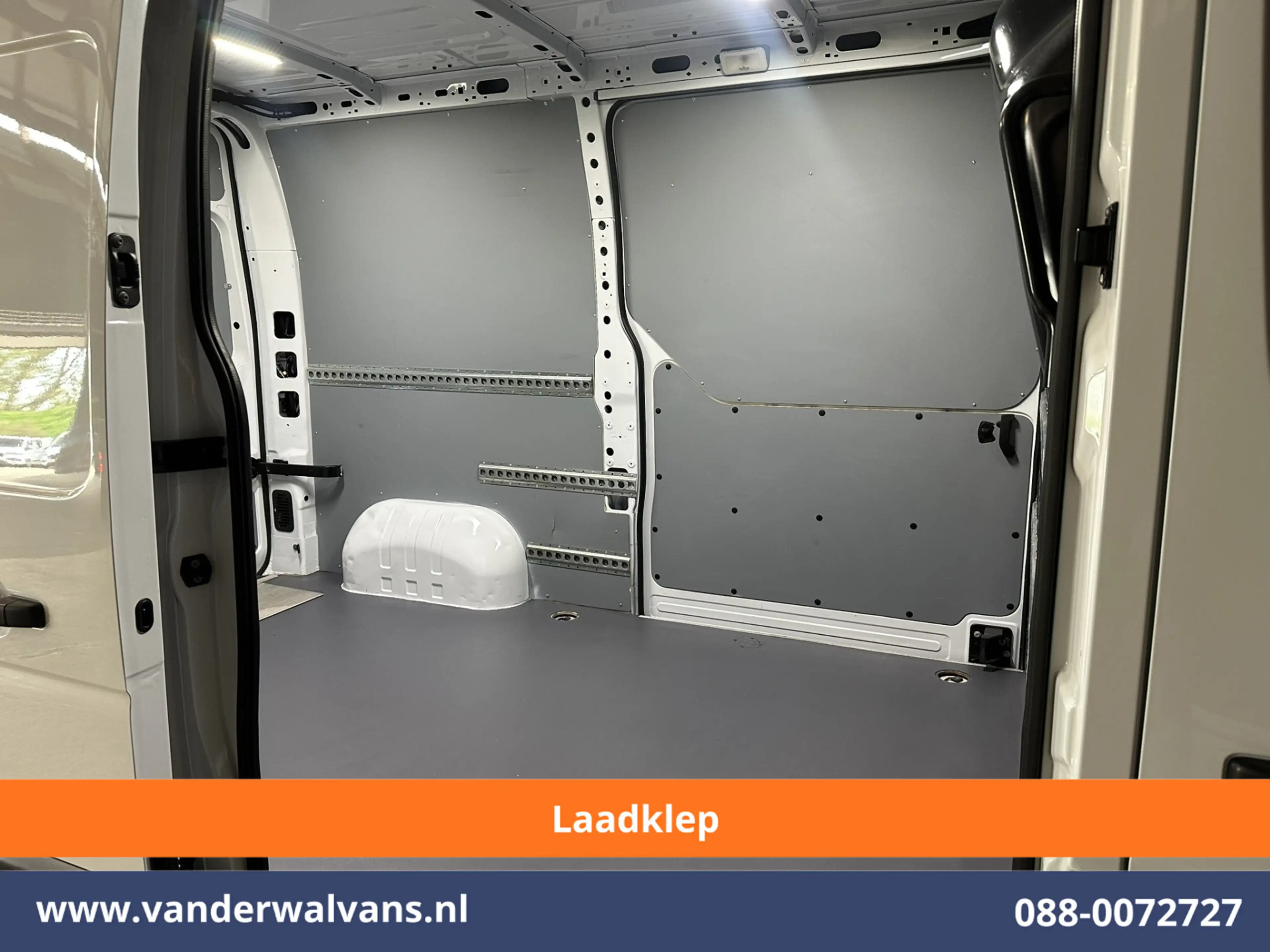 Renault Master 2.3 dCi 150pk L2H2 Euro6 Airco | Laadklep | 2x Zij — photo 16