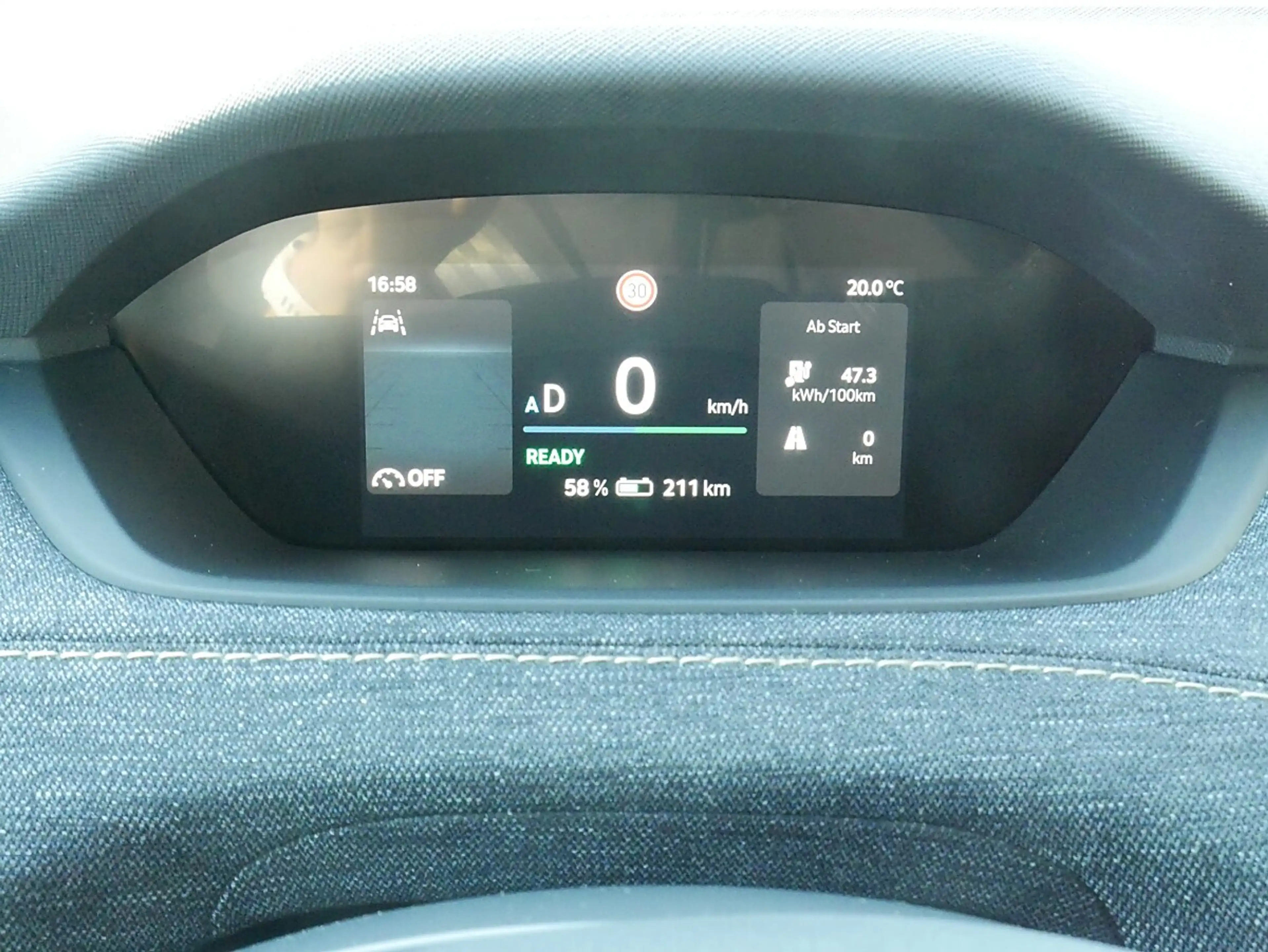 Skoda Elroq 60 Loft, AHK schwenkbar, Matrix-LED, Wärmepumpe... — photo 15