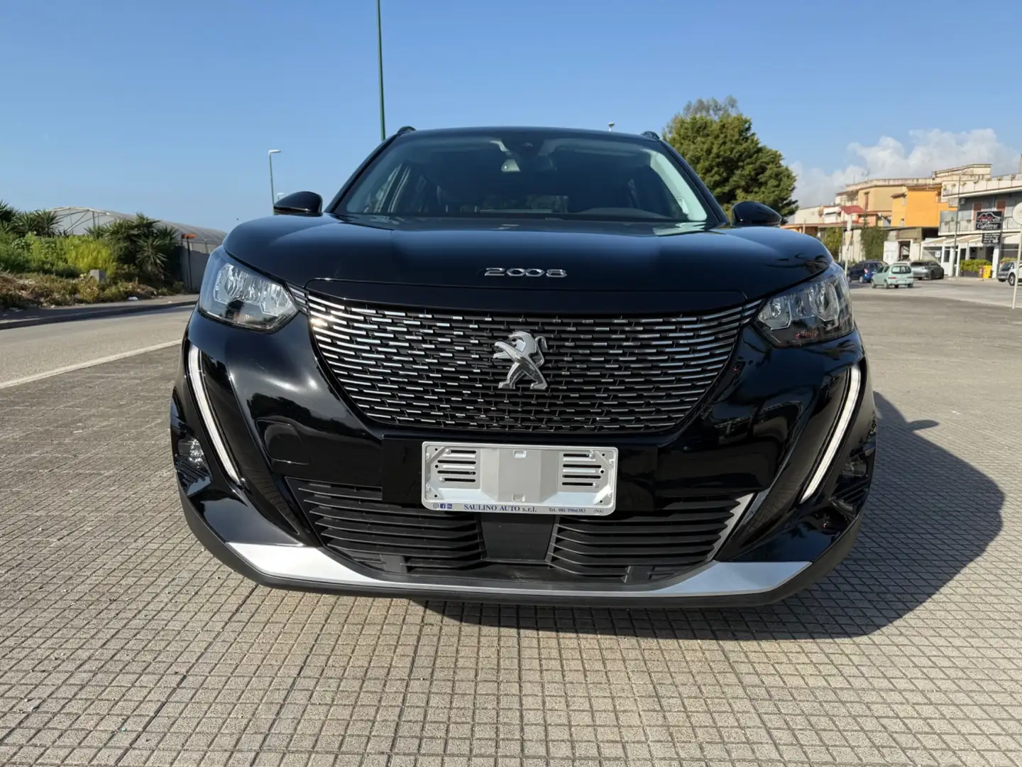 Peugeot 2008 BlueHDi 130 S&S EAT8 Allure Pack Schwarz - 1