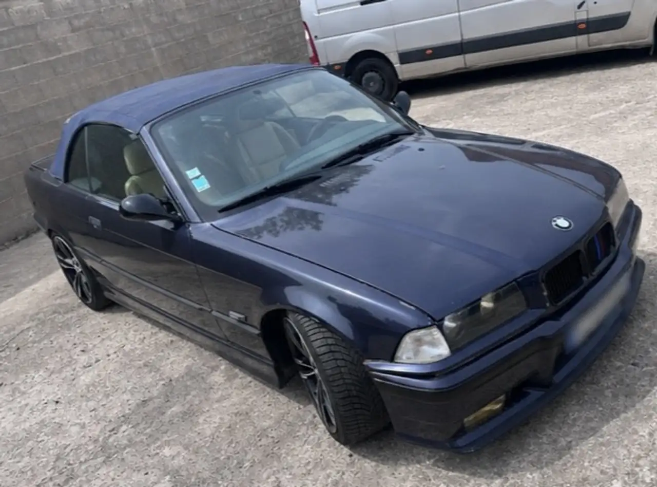 BMW 318i, foto 3