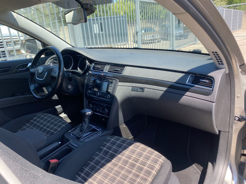 Skoda Superb Family 1.8 TSI *Automatik*SH bei Skoda* — photo 7
