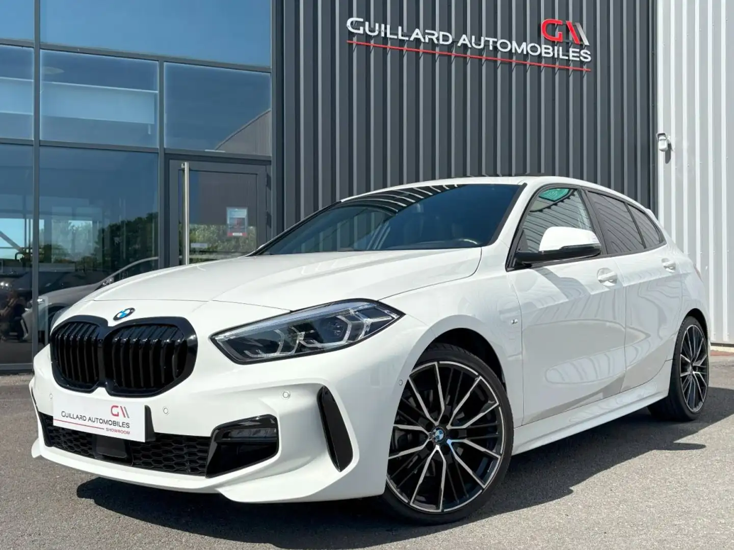 BMW 118 118d M-SPORT 150ch (F40) BVA8 A MARCHAND Blanc - 1