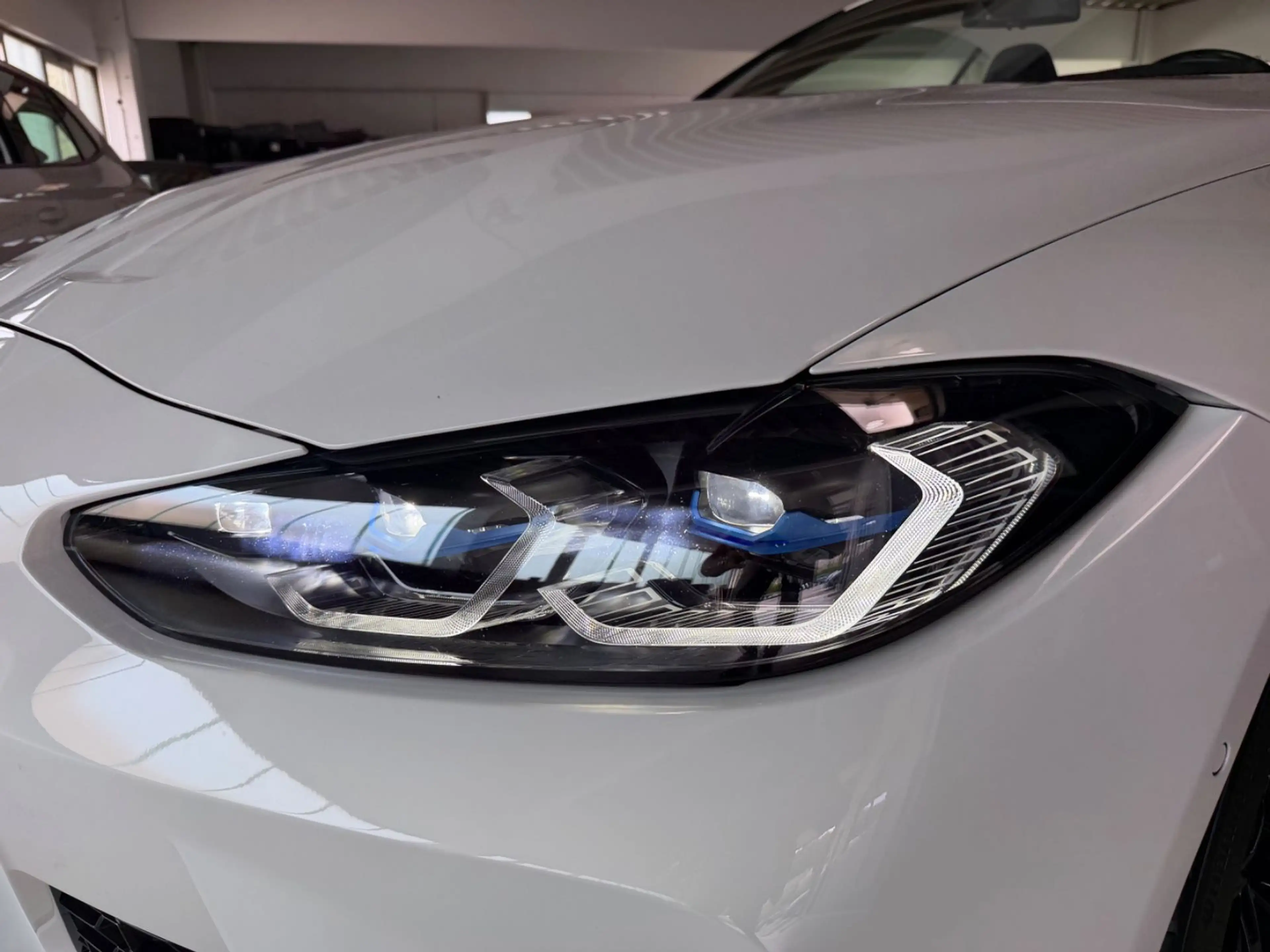 BMW M4 Cabrio xDrive Competition *Laser* — photo 13
