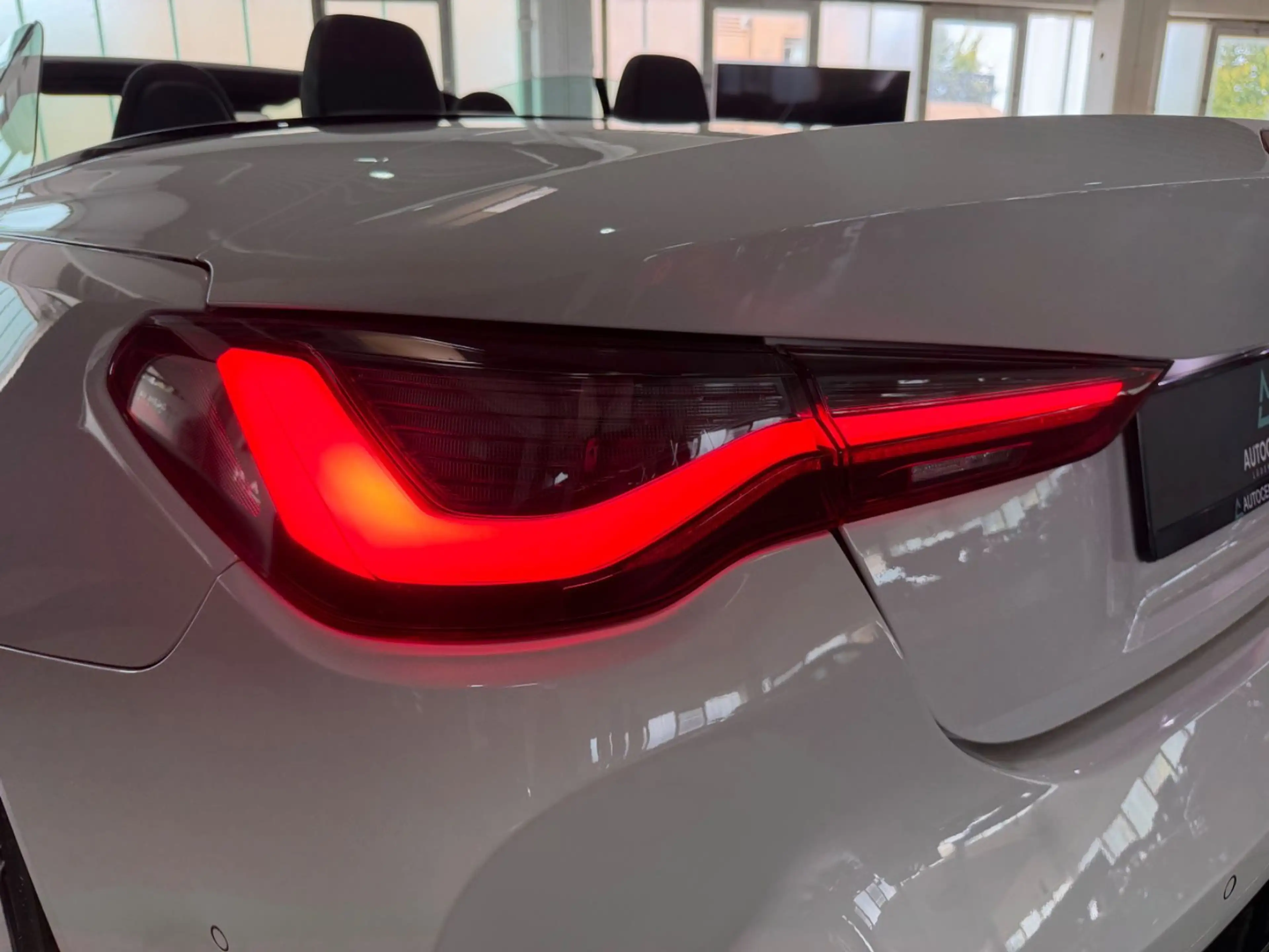 BMW M4 Cabrio xDrive Competition *Laser* — photo 15