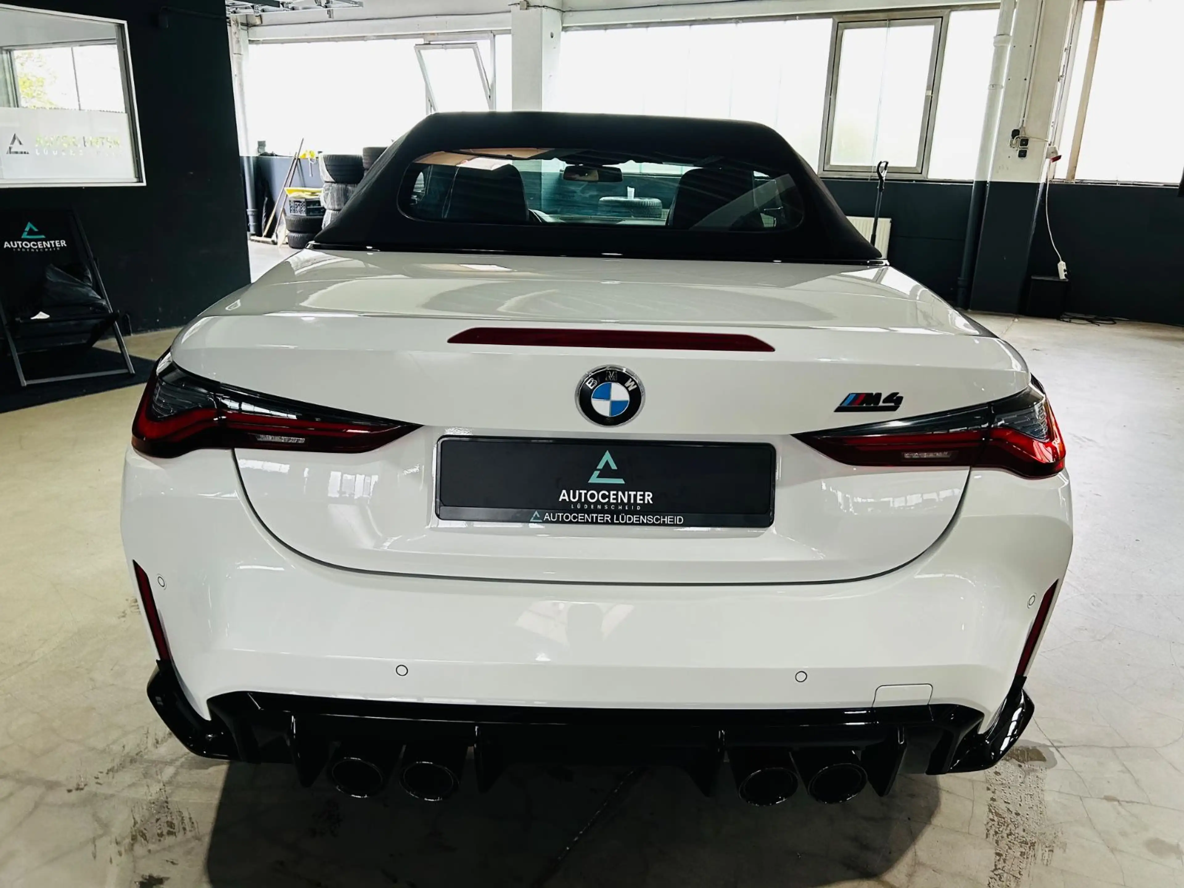 BMW M4 Cabrio xDrive Competition *Laser* — photo 5