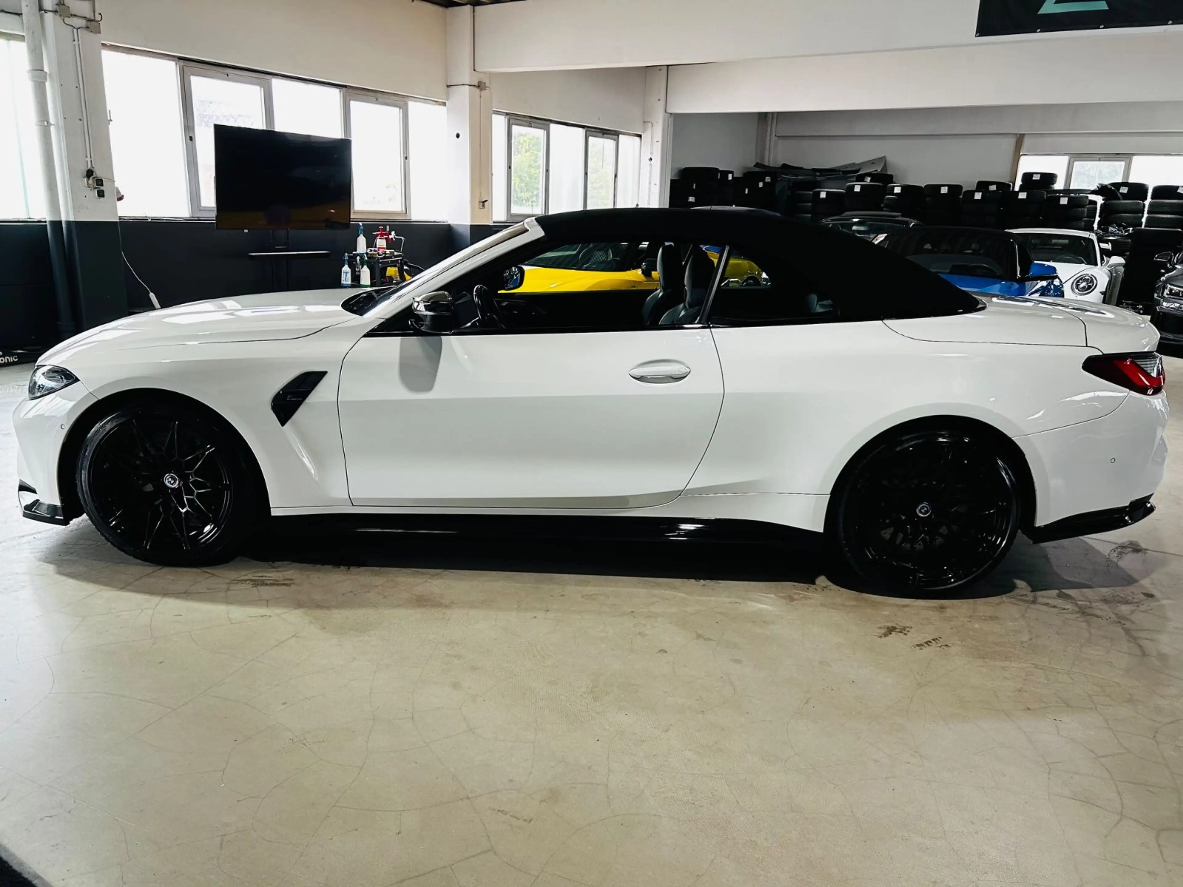 BMW M4 Cabrio xDrive Competition *Laser* — photo 3