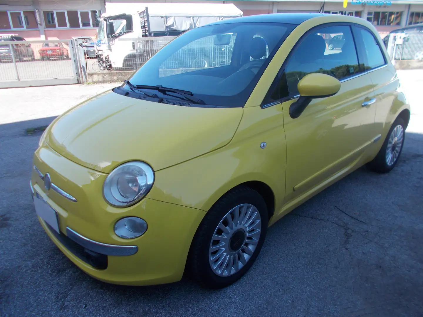 Fiat 500 1.2 LOUNGE 69cv IMMACOLATA Gelb - 1