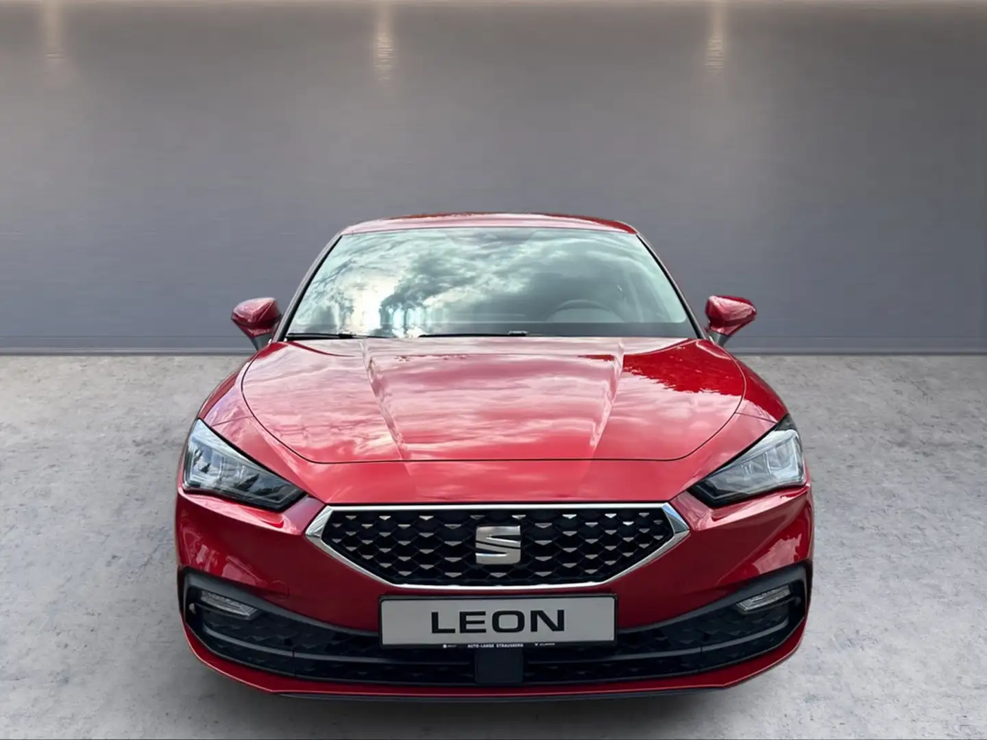 SEAT Leon Xcellence 1.5 TSI 131 PS LED NAVI SHZ Rot - 2