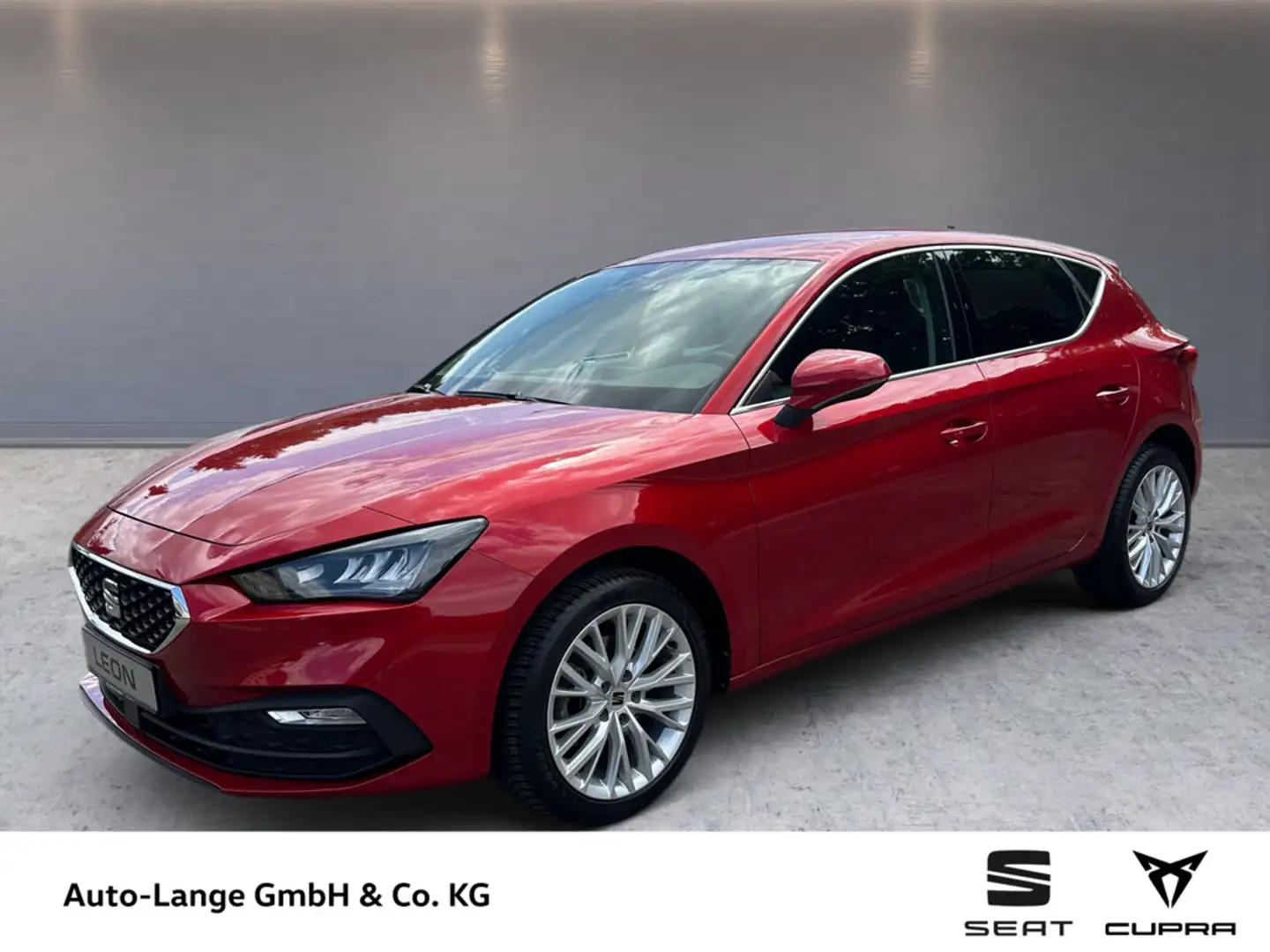 SEAT Leon Xcellence 1.5 TSI 131 PS LED NAVI SHZ Rot - 1