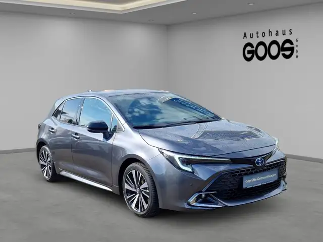 Toyota Corolla view 7