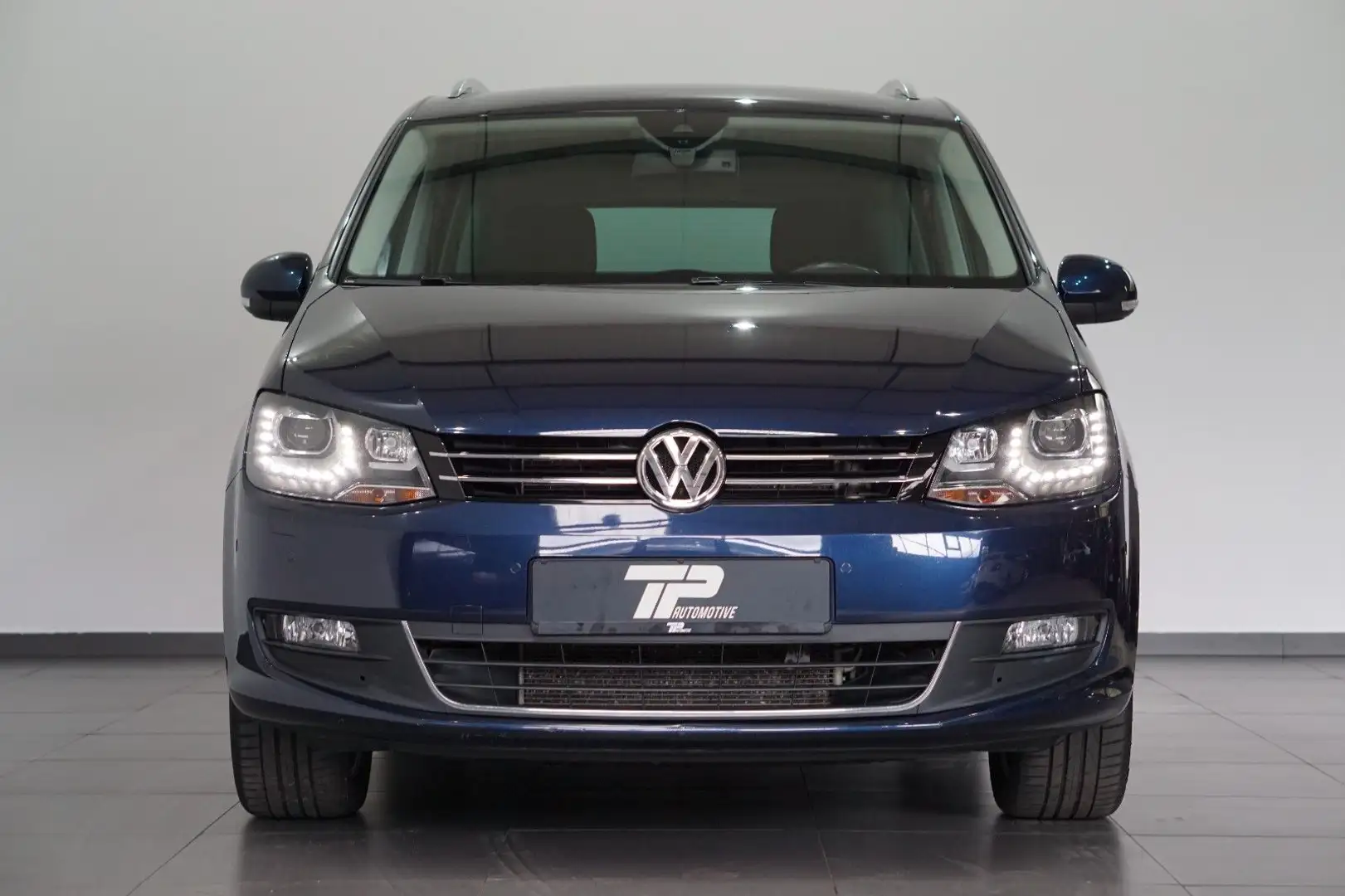 Volkswagen Sharan 2.0 TDI DSG Life *BiXenon *Navi *AHK *PDC Blau - 2