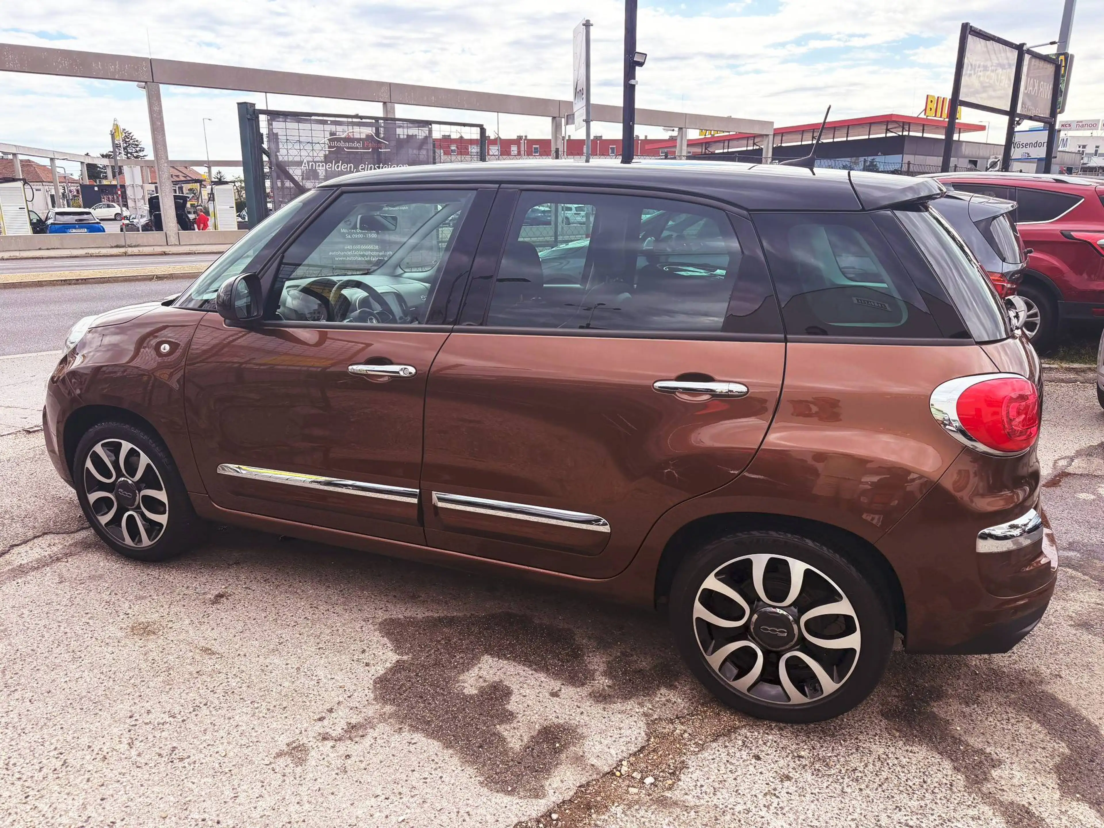 Fiat 500L 1,3 MultiJet II Lounge 95PS Parkhilfe Panoramadach — photo 6