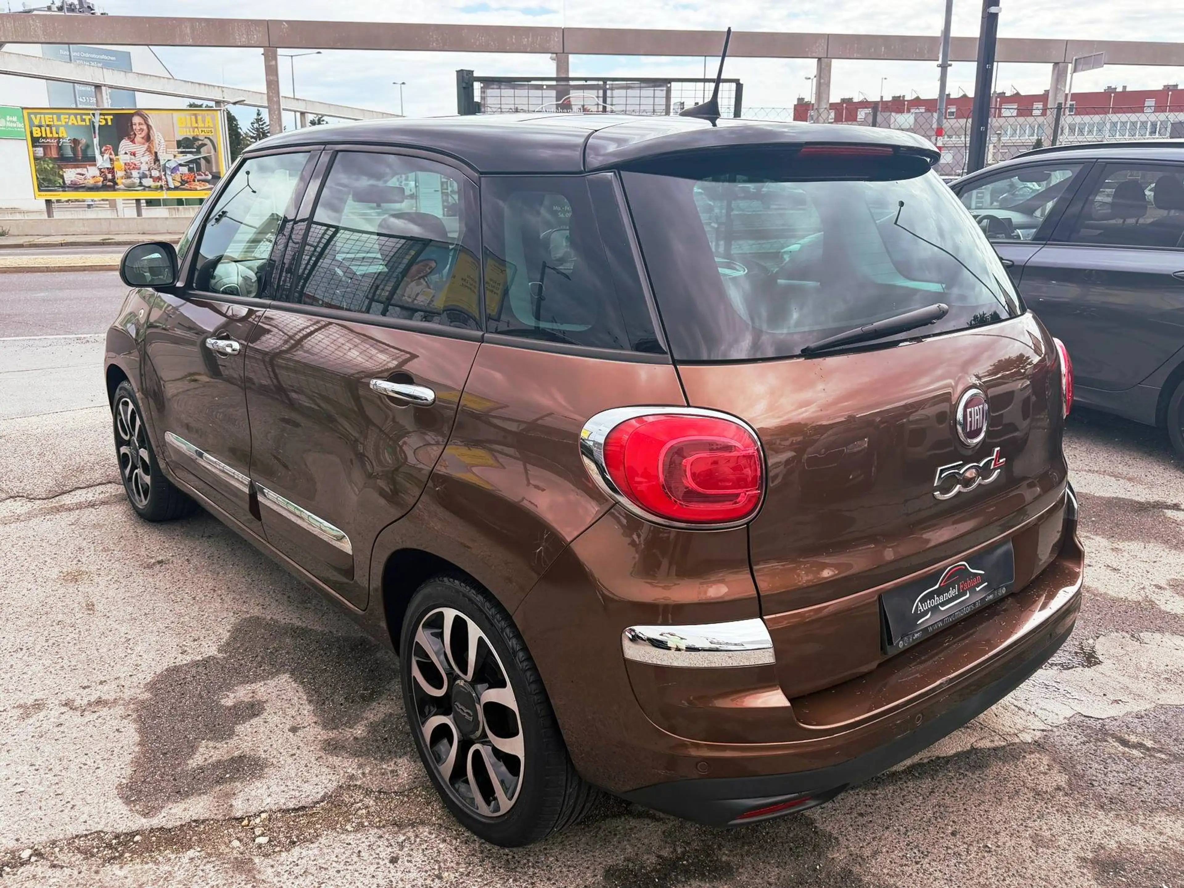 Fiat 500L 1,3 MultiJet II Lounge 95PS Parkhilfe Panoramadach — photo 5