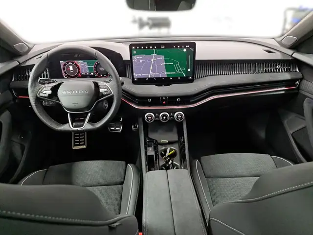 Skoda Superb view 15