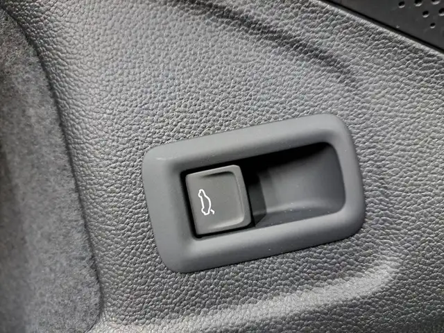 Skoda Superb view 14