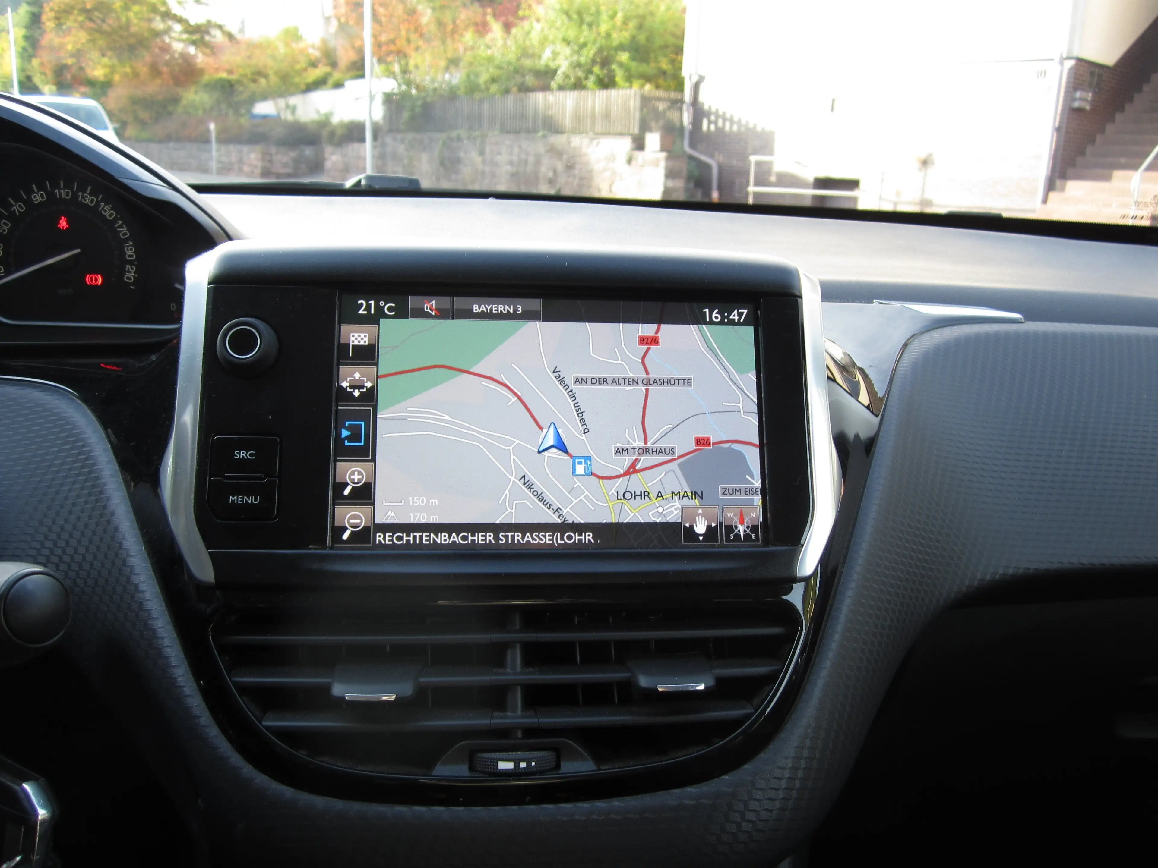 Peugeot 2008 Active 110 — photo 12