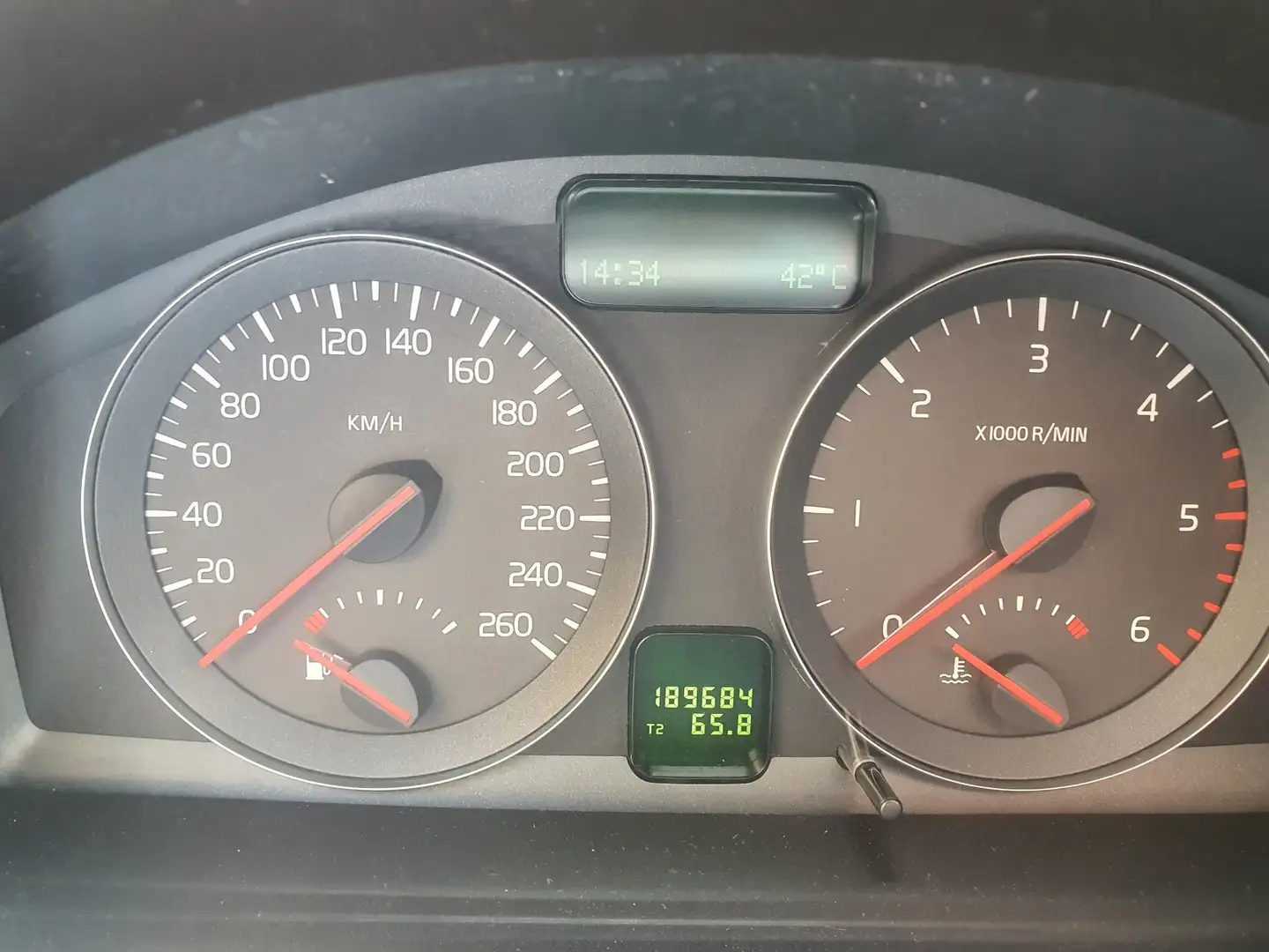 Volvo V50 1.6d drive R-design - 1