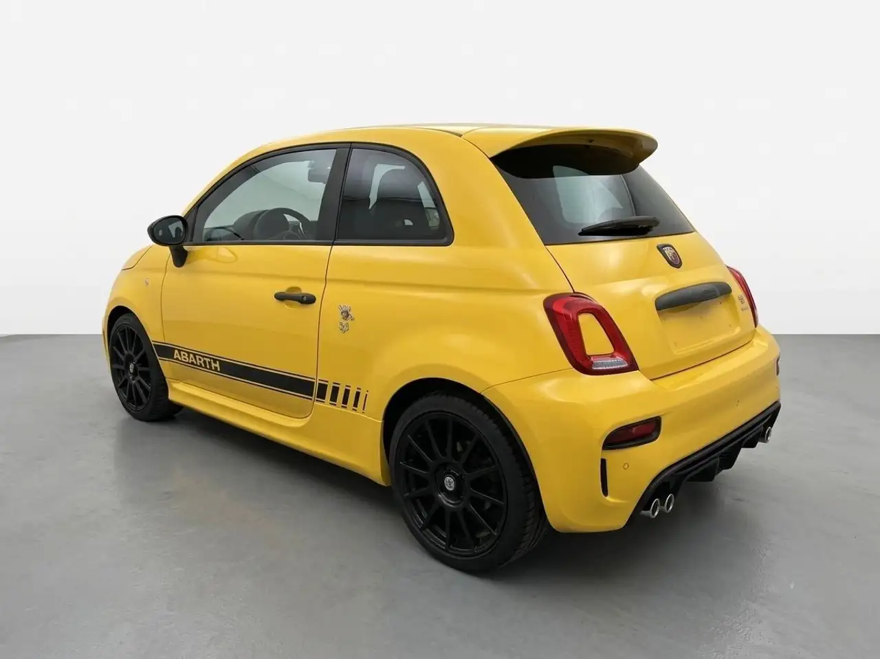 Abarth 595 Competizione 2021
