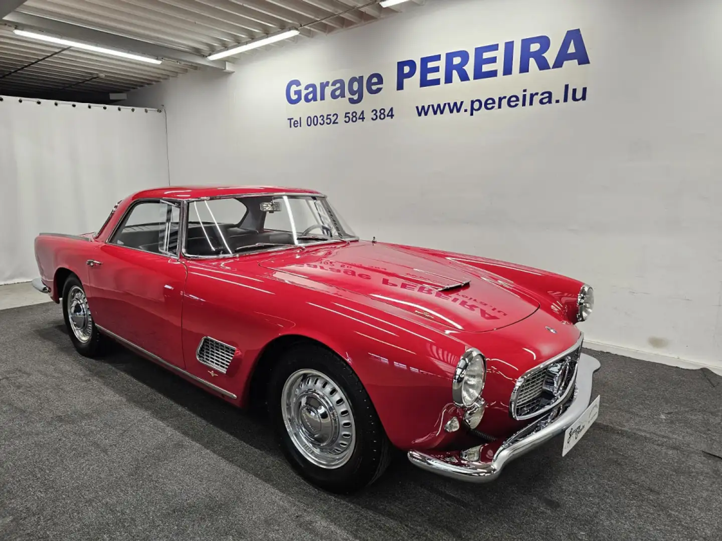Maserati 3500 GT Touring Superleggera Maching and NEW make Rouge - 1
