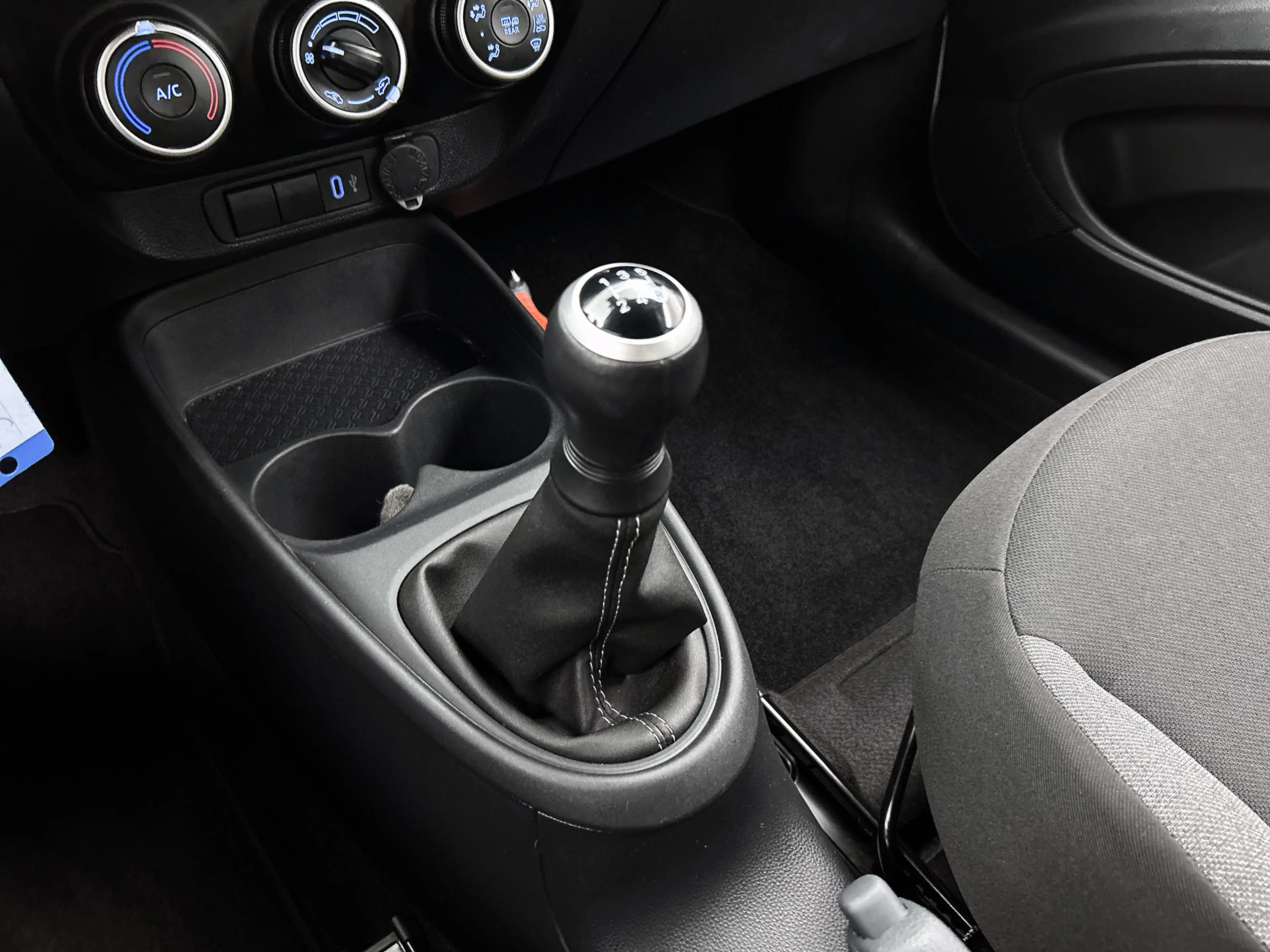 Toyota Aygo X 1.0 VVT-i MT Play | Cruise Control Adaptief | Acht — photo 10