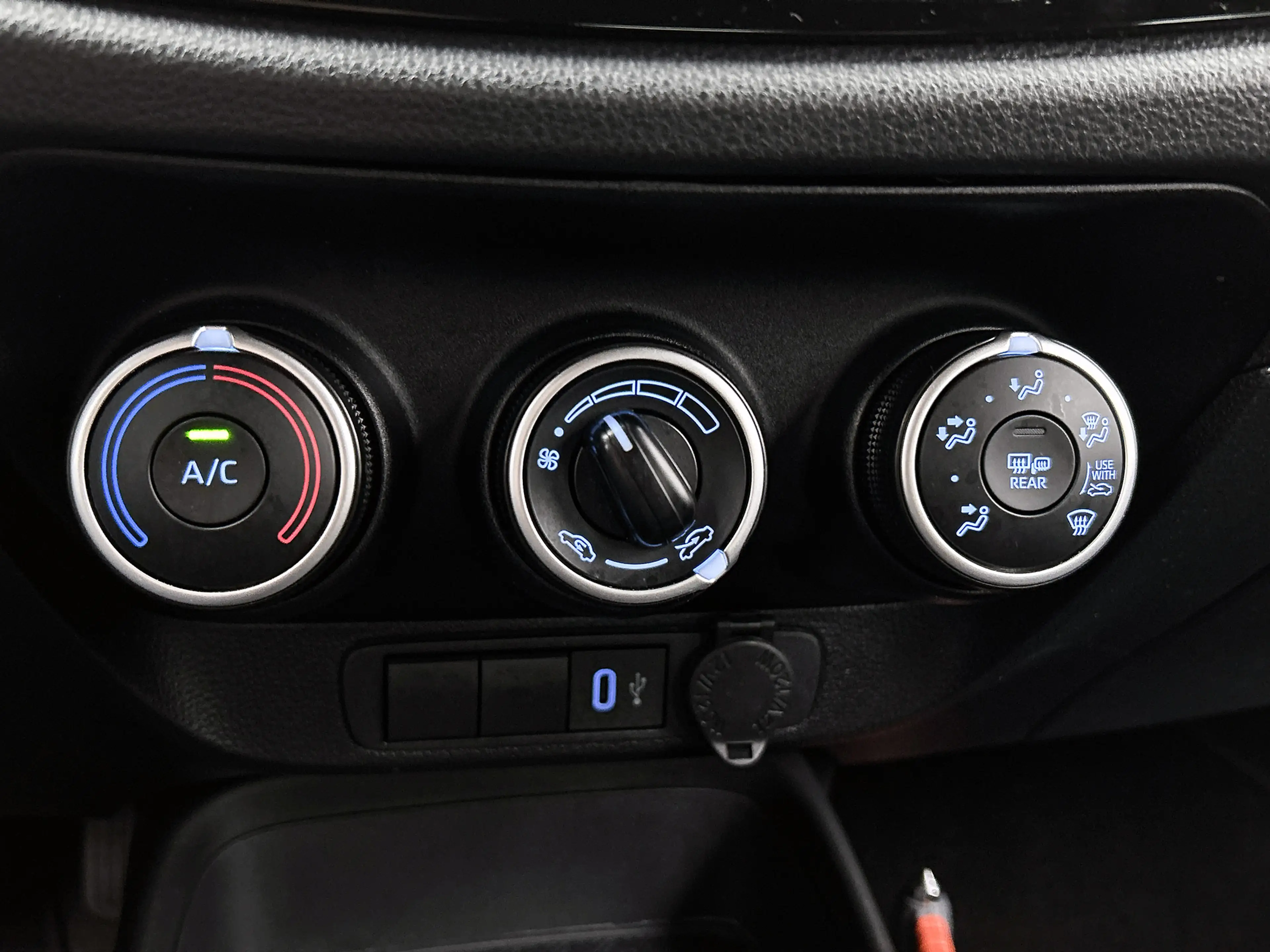 Toyota Aygo X 1.0 VVT-i MT Play | Cruise Control Adaptief | Acht — photo 9