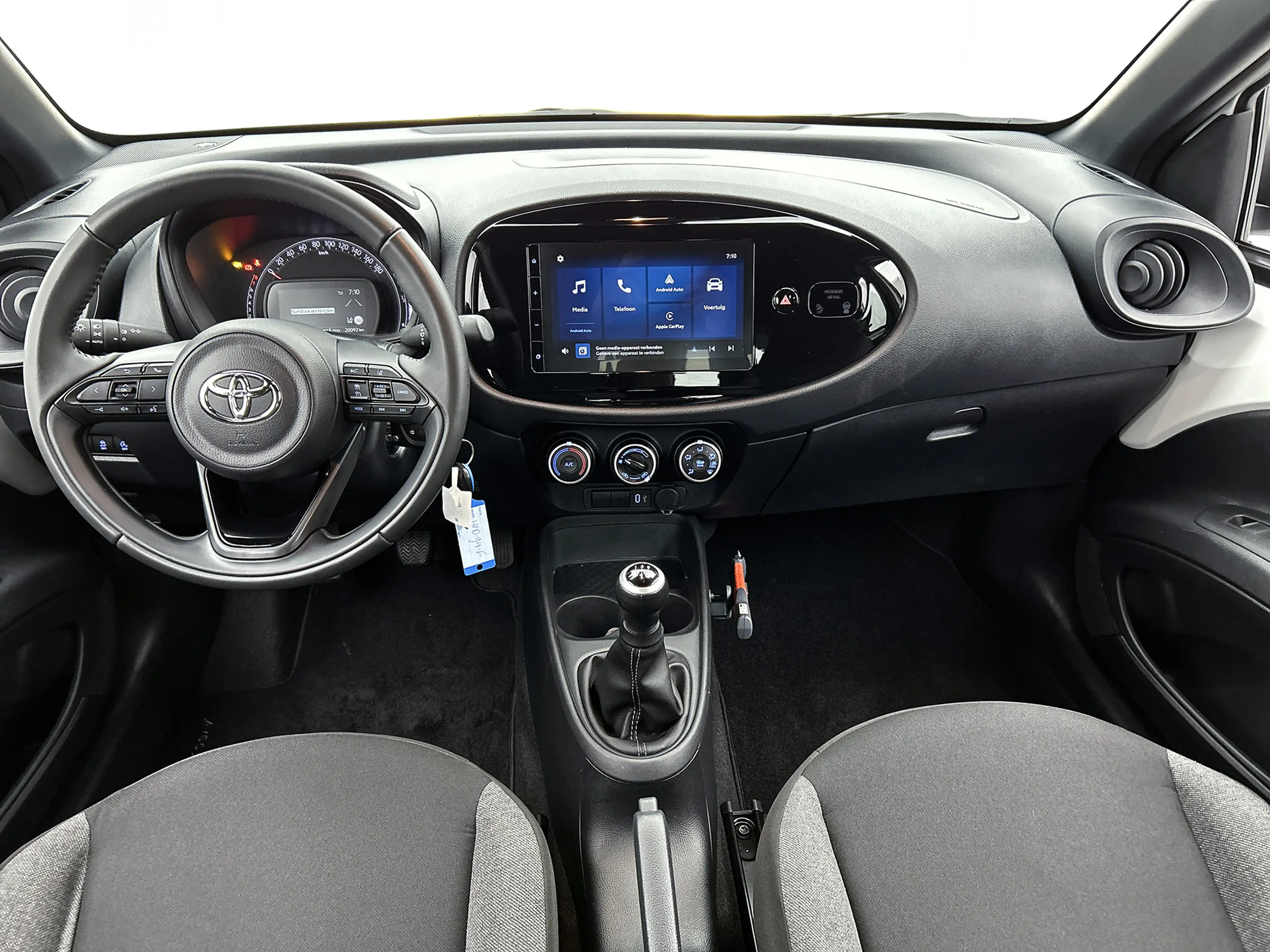 Toyota Aygo X 1.0 VVT-i MT Play | Cruise Control Adaptief | Acht — photo 4
