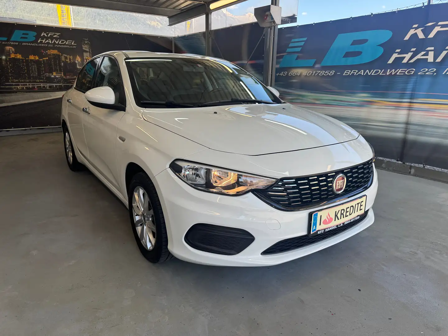 Fiat Tipo Easy Weiß - 1
