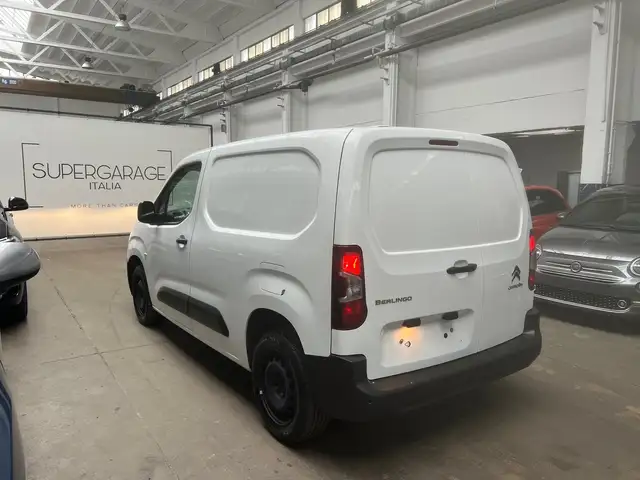 Citroen Berlingo view 5