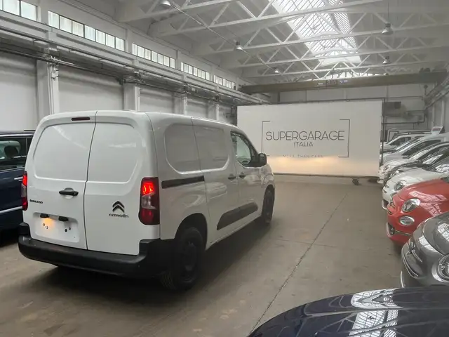 Citroen Berlingo view 4