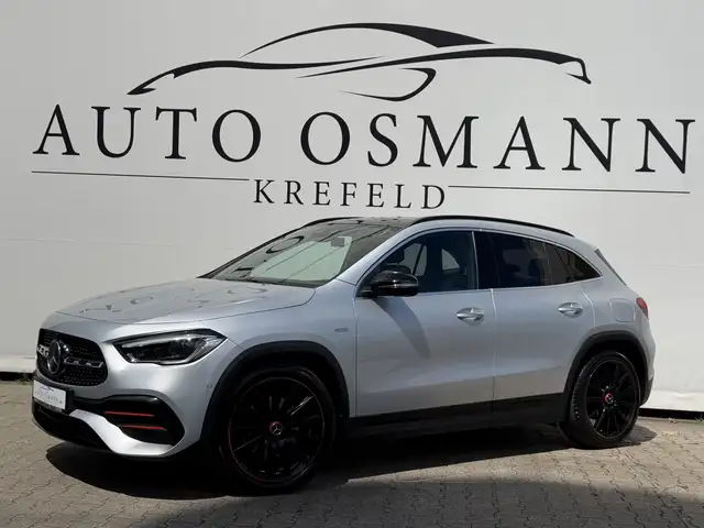 Mercedes-Benz GLA 200 7G DCT AMG Line Edition 1 PANO|Burmester