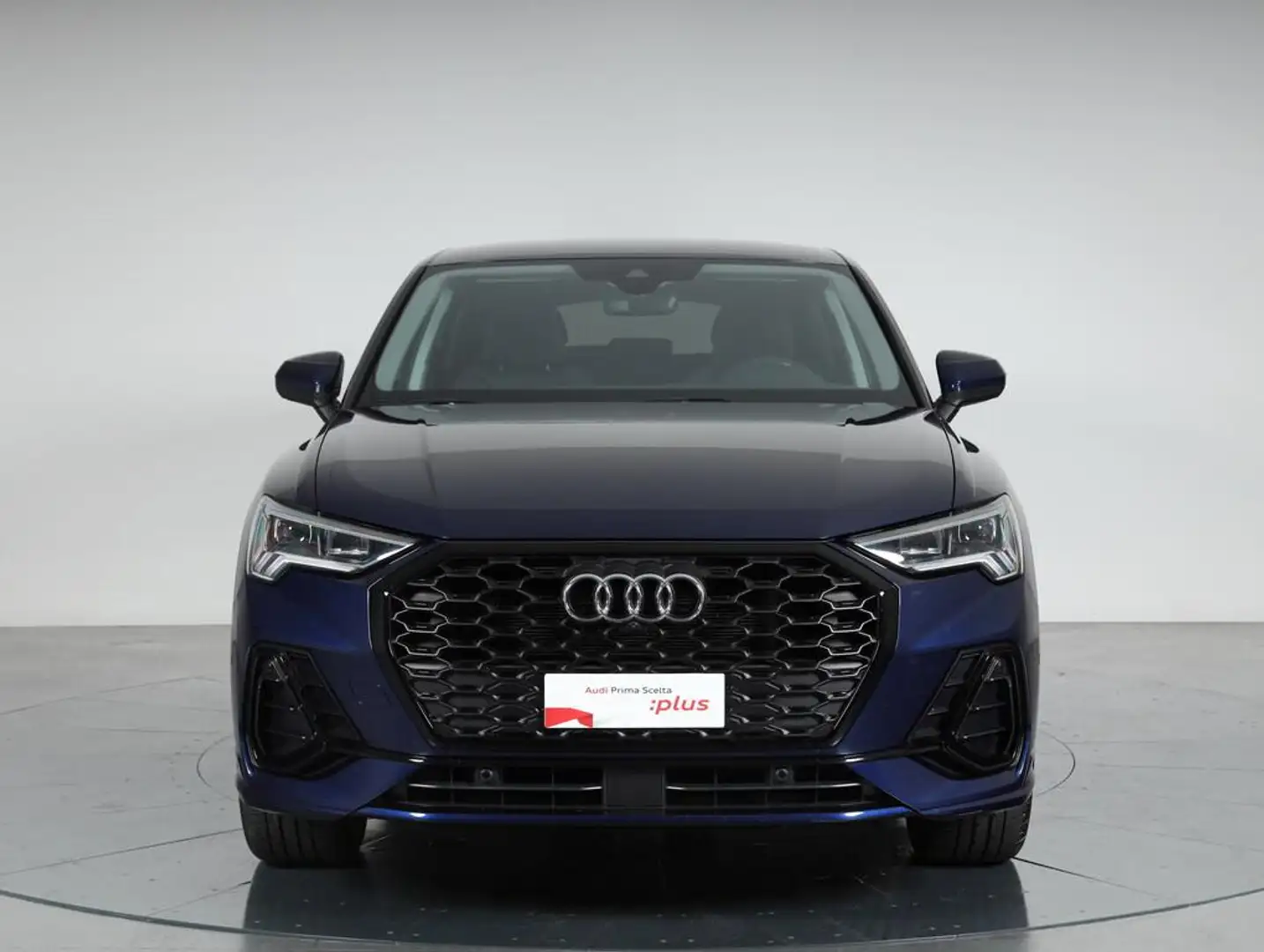 Audi Q3 Sportback 45 1.4 tfsi e S Line Edition s-tronic Blau - 2