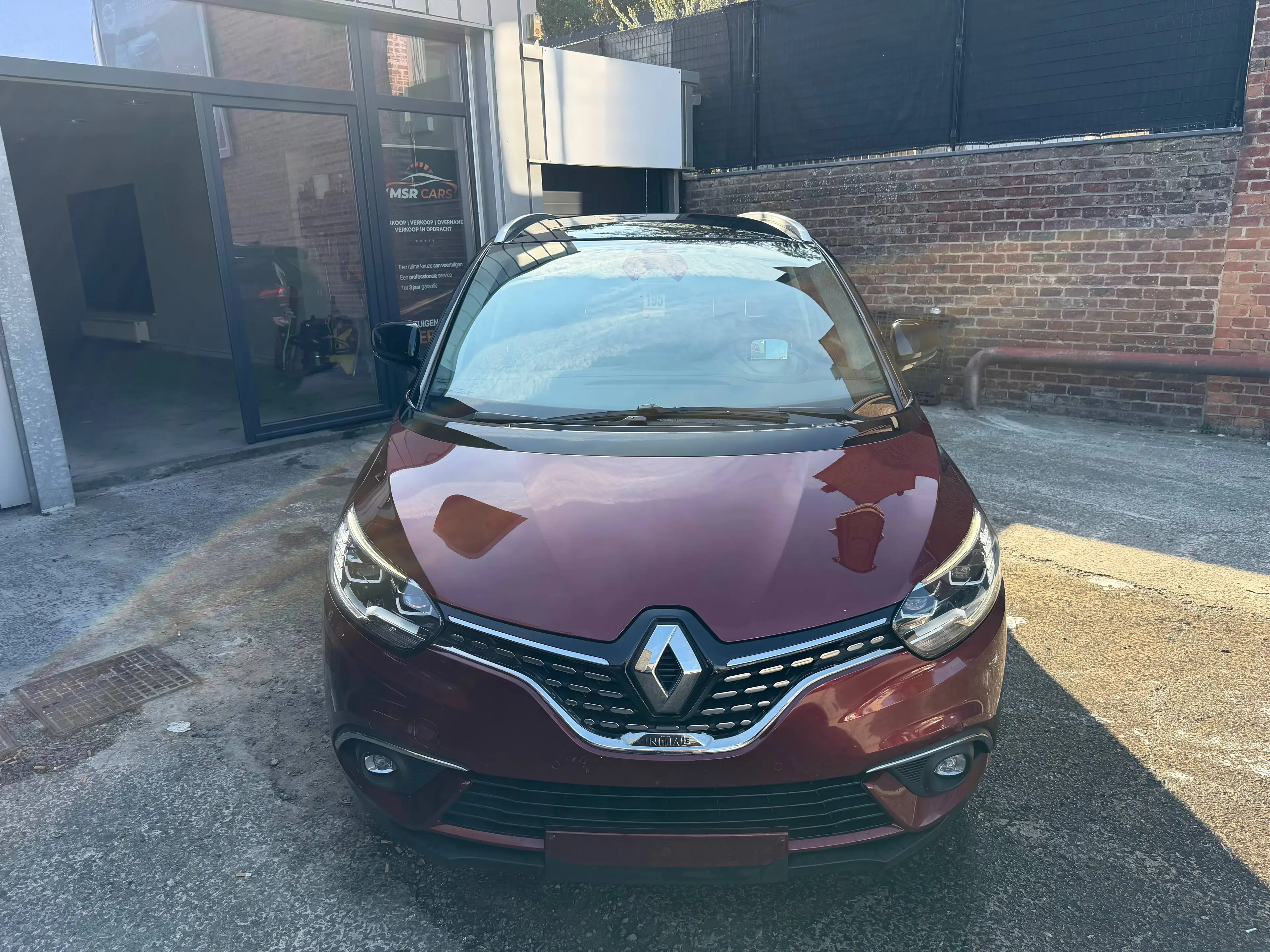 Renault Grand Scenic 1.33 *7 PL+BOITE AUTO*-TOIT PANO-GPS-CUIR-CAMERA — photo 2