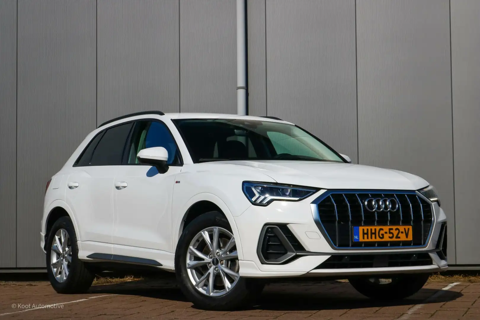 Audi Q3 45 TFSI e S-Line | Matrix | Adaptive Cruise | Auto Blanc - 2