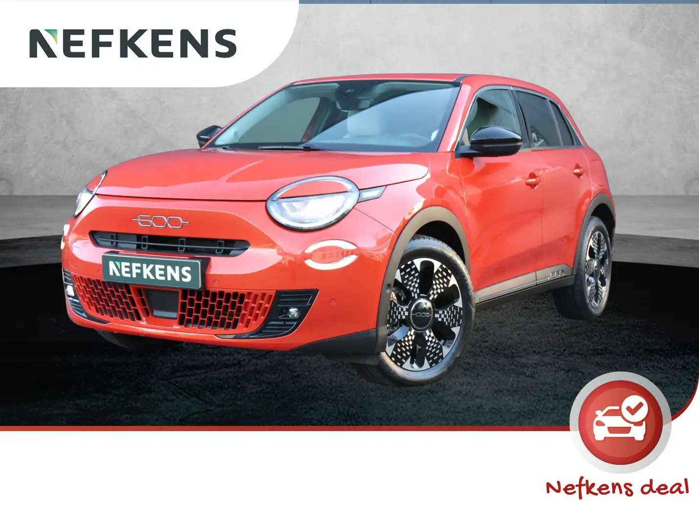 Fiat 600e 54 kWh La Prima | Navigatie | Achteruitrijcamera | Oranje - 1