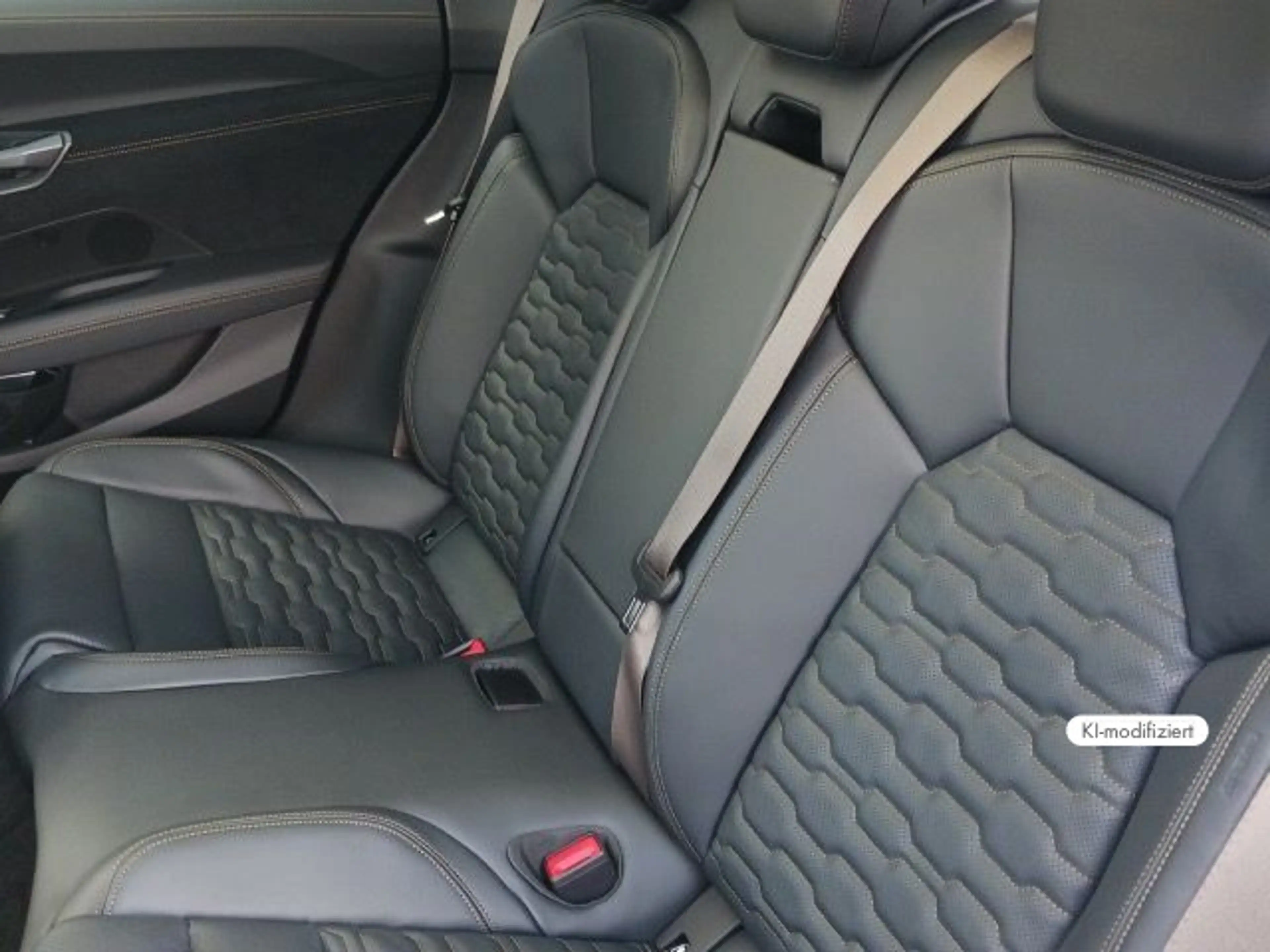 Audi RS e-tron GT performance 620 kW Aktivfahrwerk Ke — photo 13