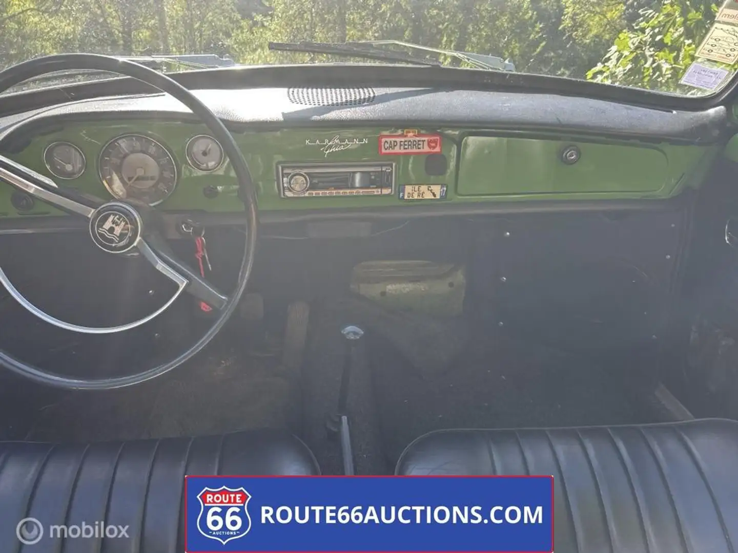 Volkswagen Karmann Ghia Cabriolet | 1973 | Route 66 Auctions Чорний - 2