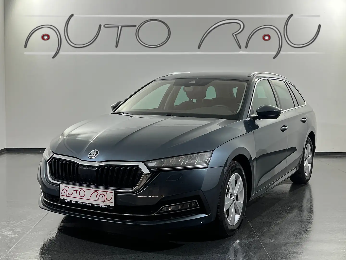 Skoda Octavia Com. 2.0 TDI Ambition *LED*NAVI*RFK* Grau - 1