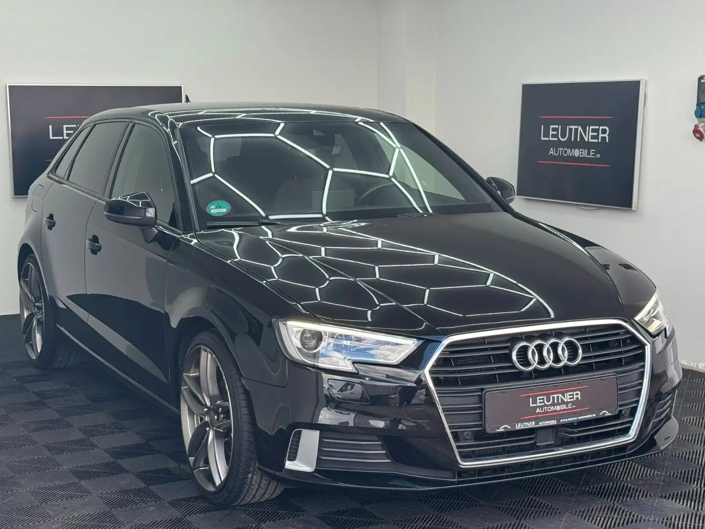 Audi A3 Sportpacket S-Tronic*ACC*Assistenz-Paket Noir - 1