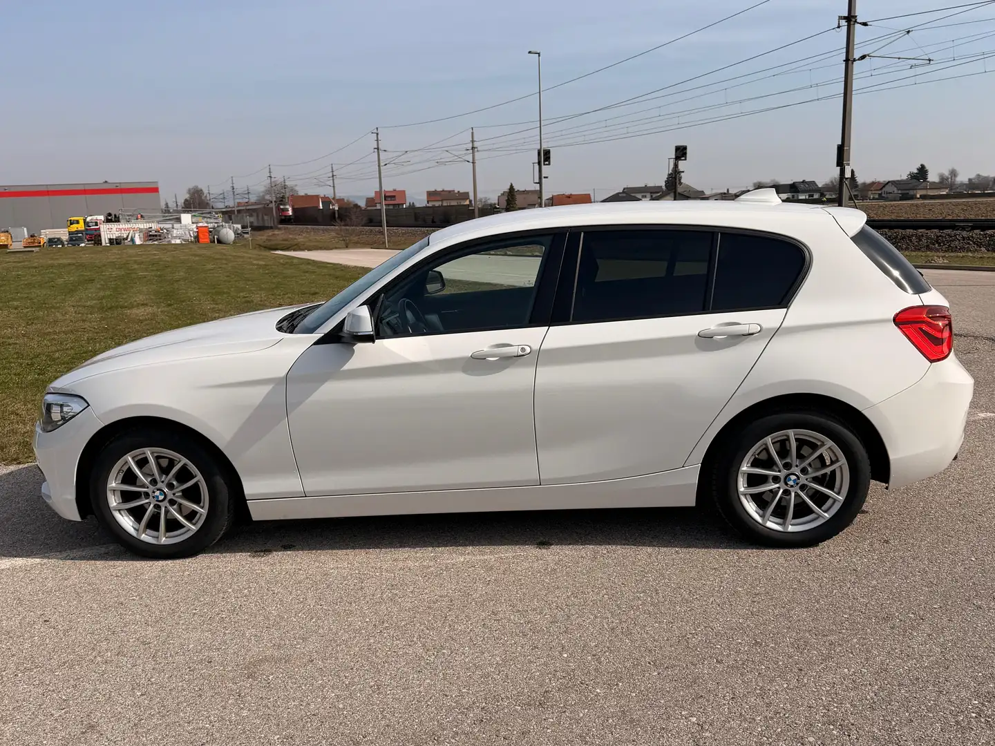 BMW 116 116i Advantage Advantage Weiß - 2